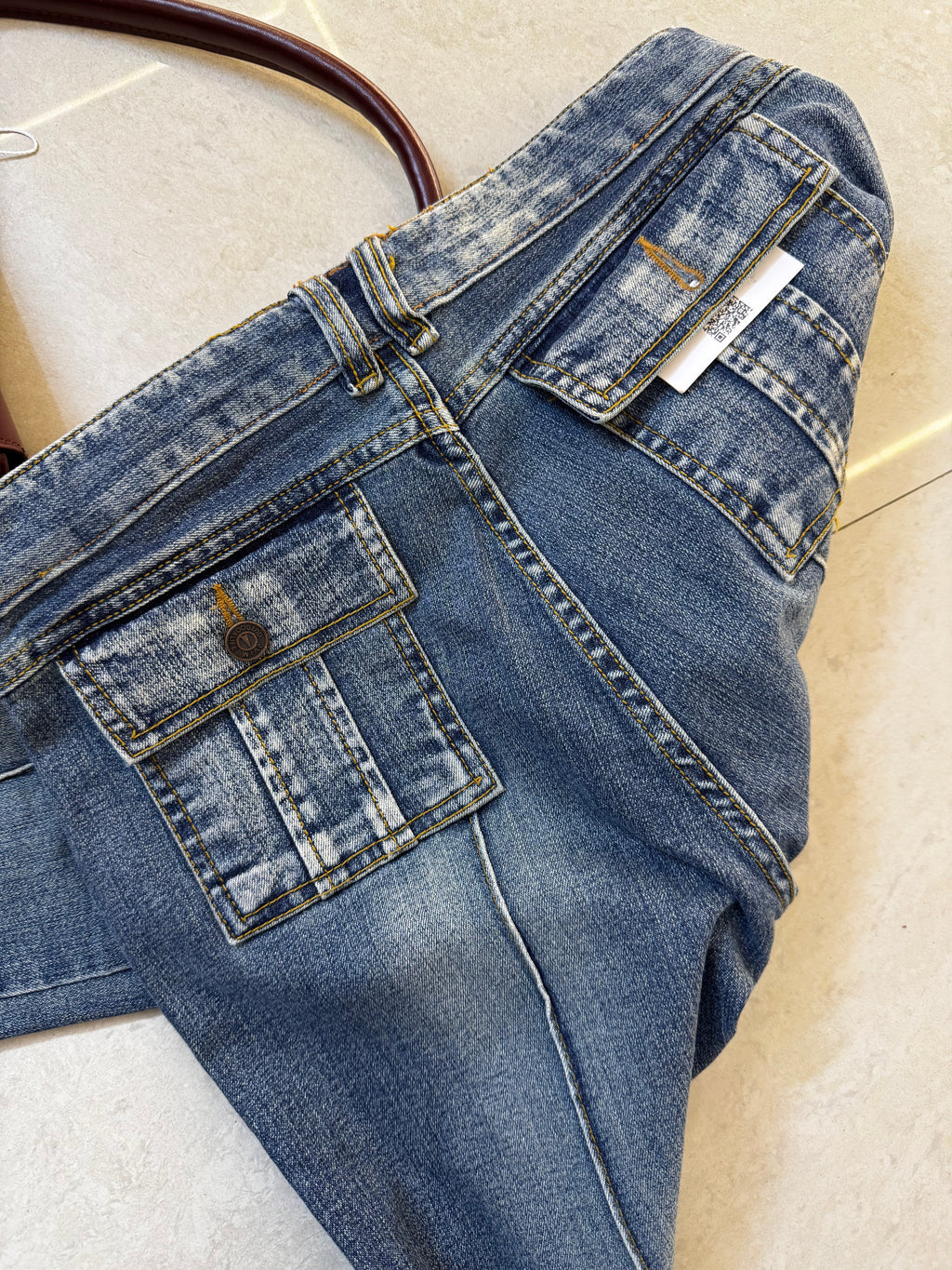 Vintage jeans waist:28/l:38/inceam:9/hips:34