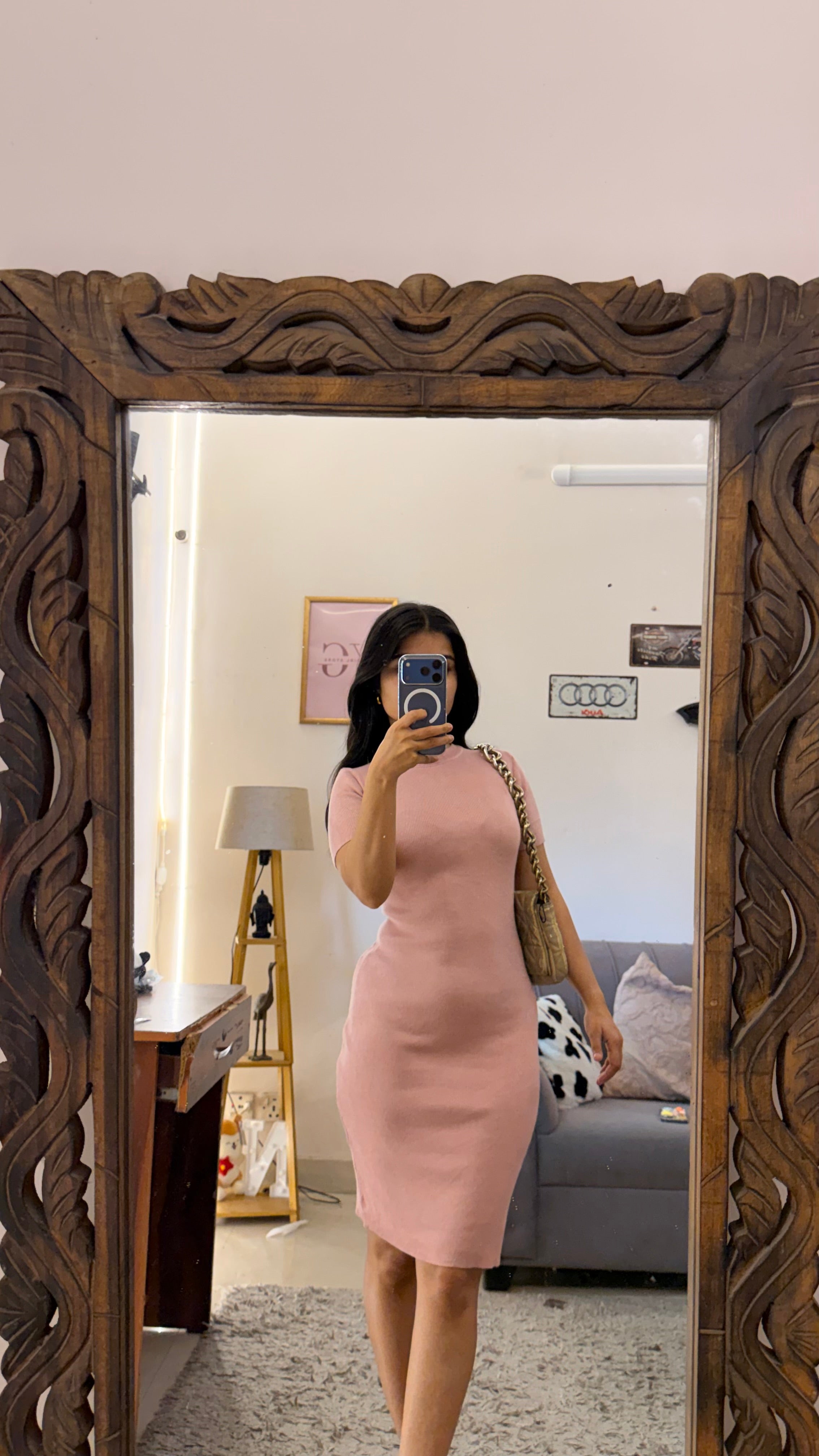 81 Bodycon dress 32-33 bust /l:34