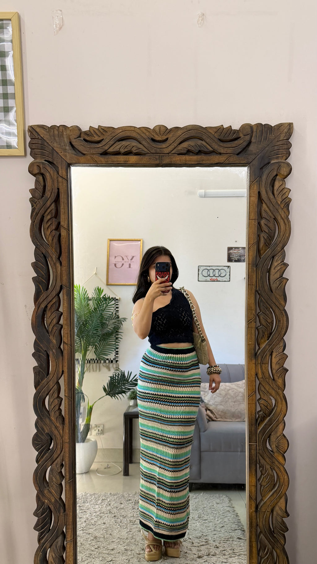 50) crochet skirt 30-32 waist/l:37
