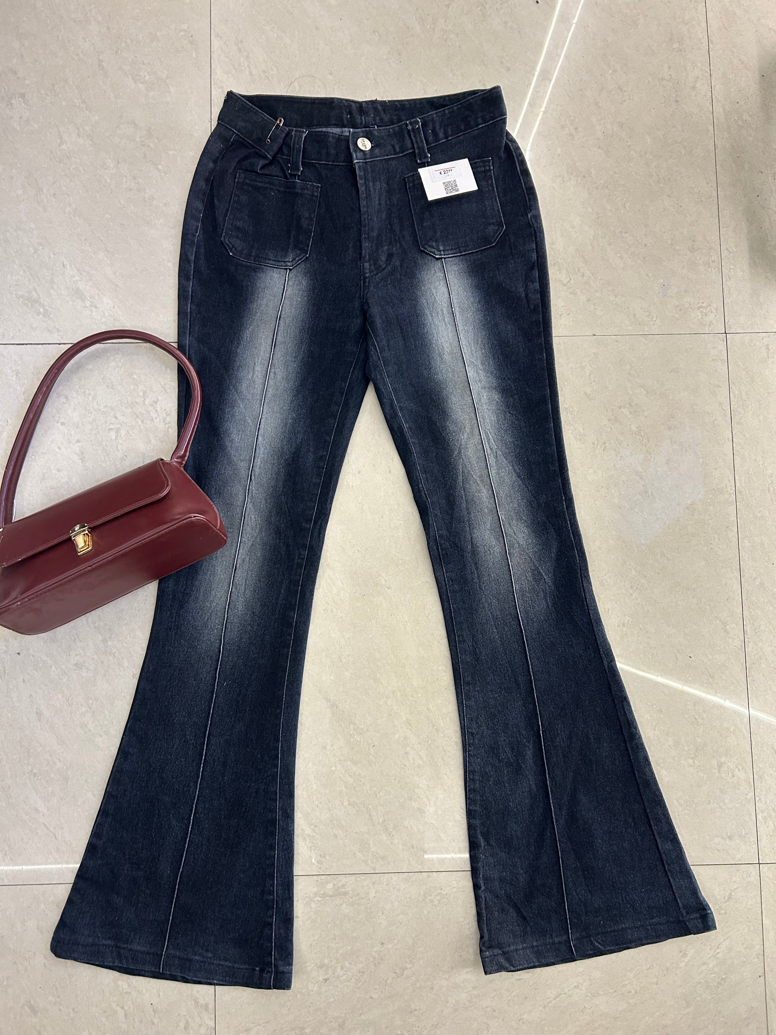 22) Vintage jeans waist:26/l:40/inceam:10/hips:34