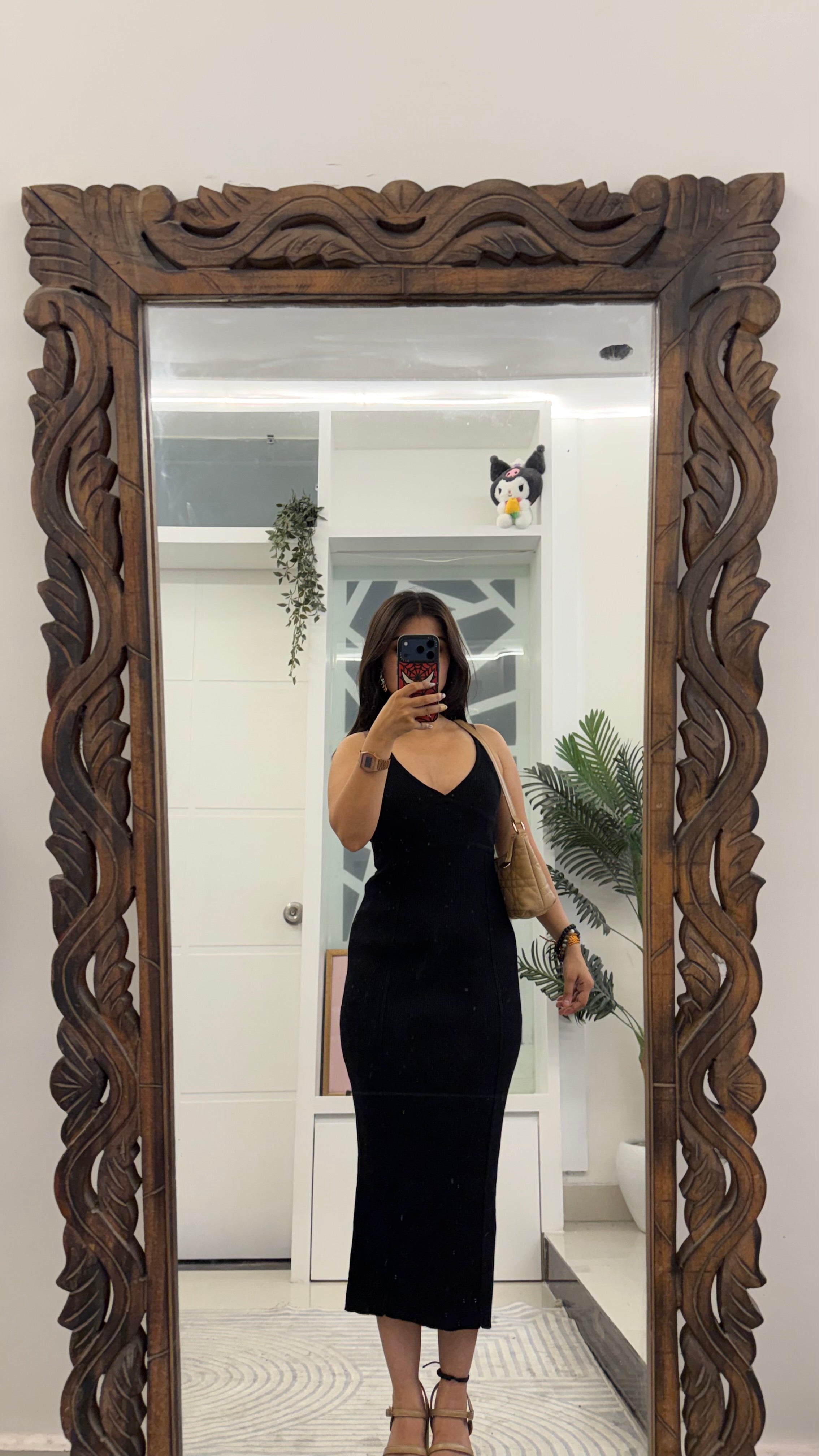 154 Bodycon dress bust ZARA M
