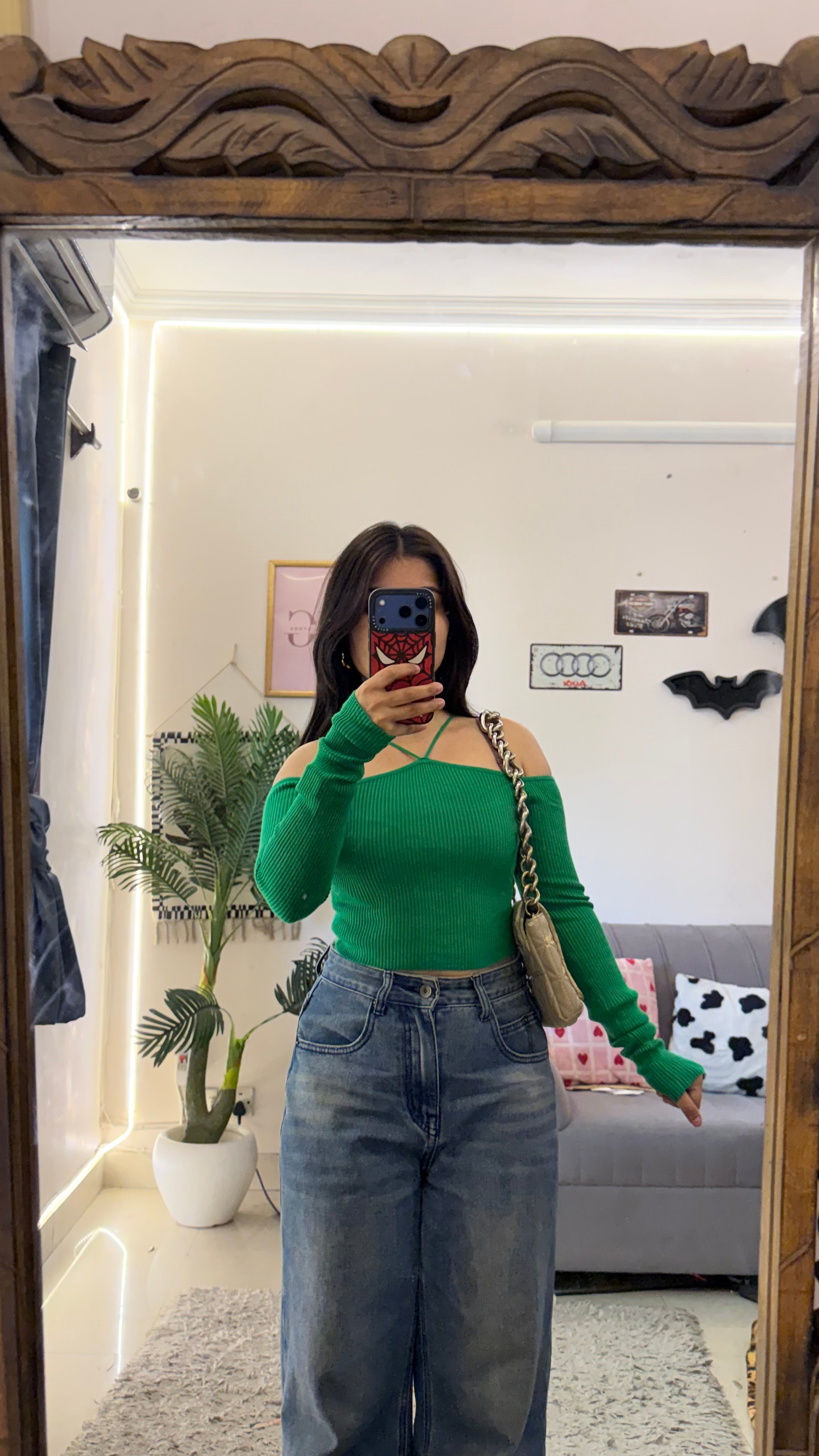 134 Pinterest top 30-34 bust