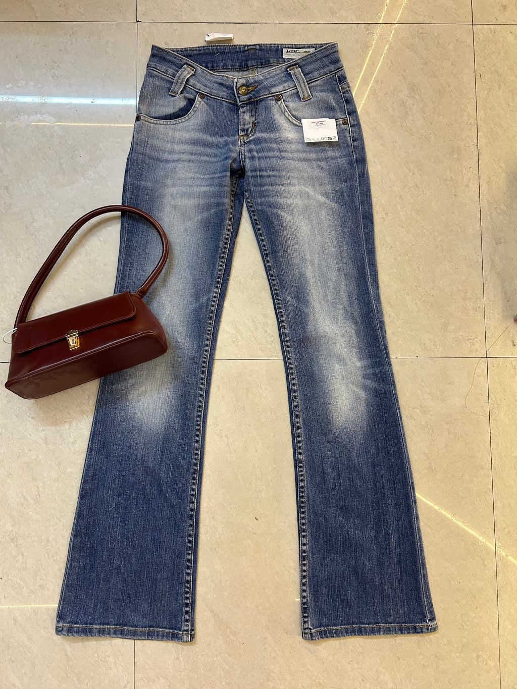 35) vintage jeans w:28/l:40/inceam:7/hips:32