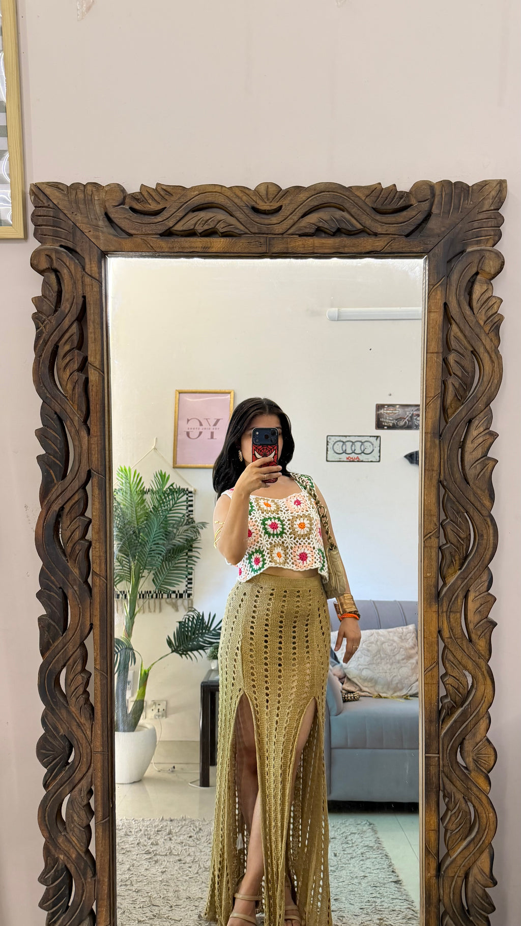 82 crochet skirt 28-30w/45L