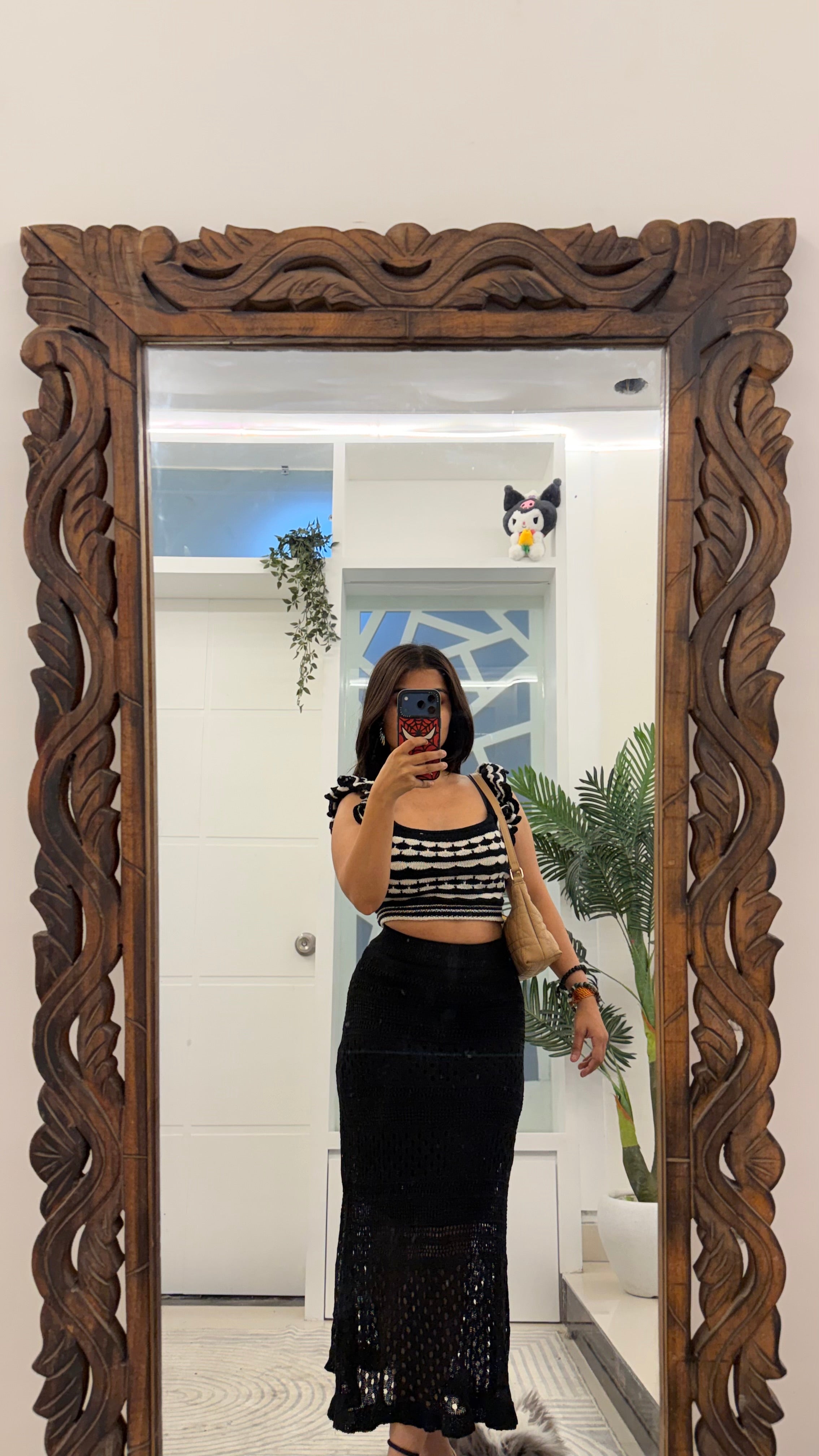 63 Summer Crochet Skirt 26-32 waist/l: 35