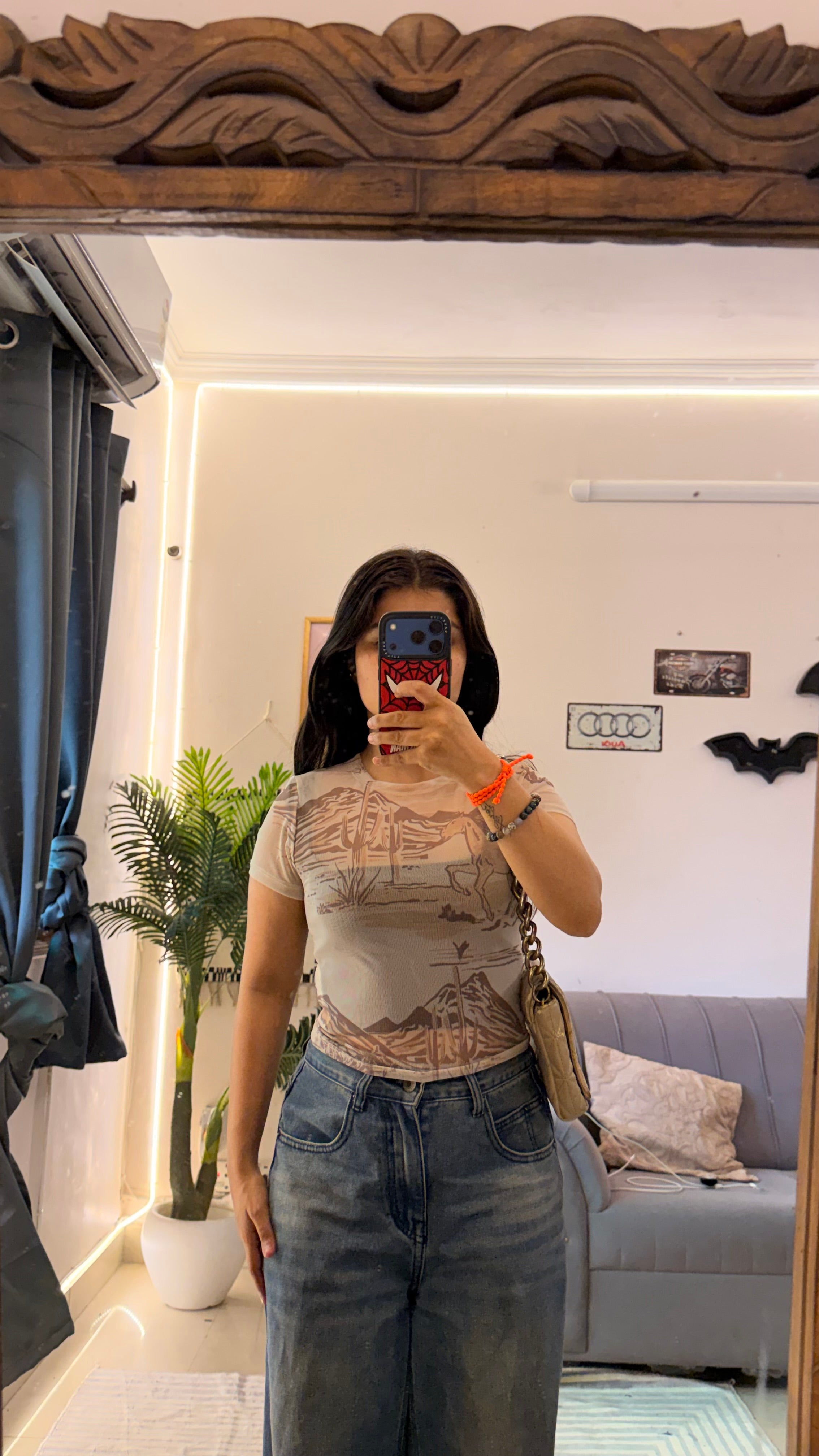 71 cute mesh top 30-32 bust