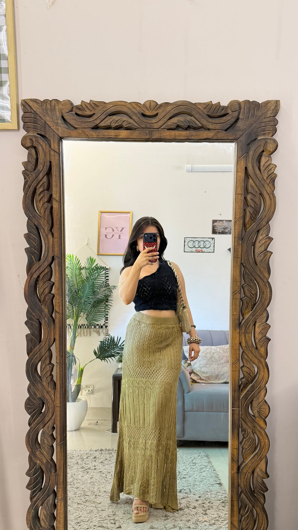 73 crochet skirt 28-32w/42L