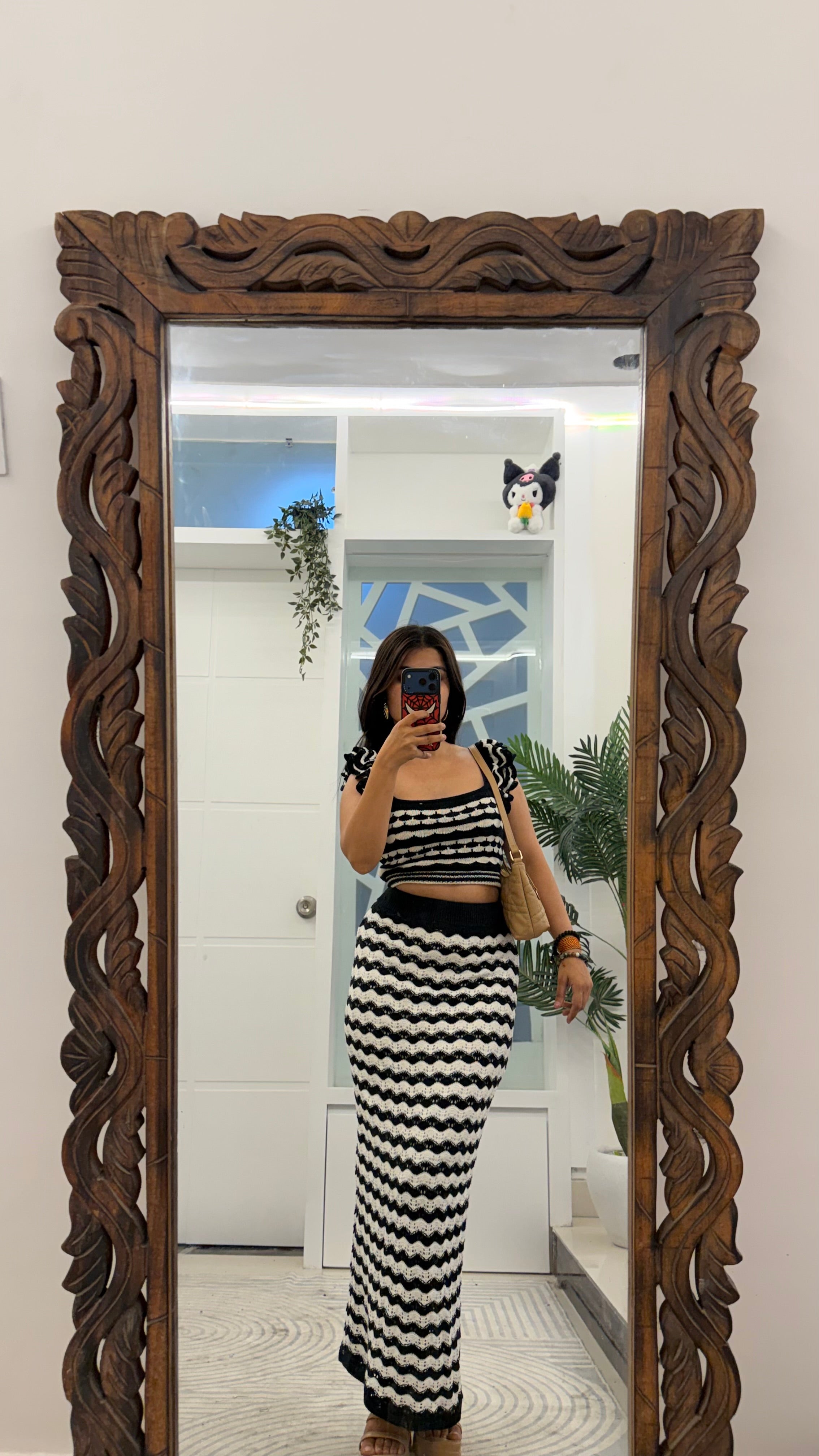 64 Summer Crochet Skirt 24-28 waist /l: 39