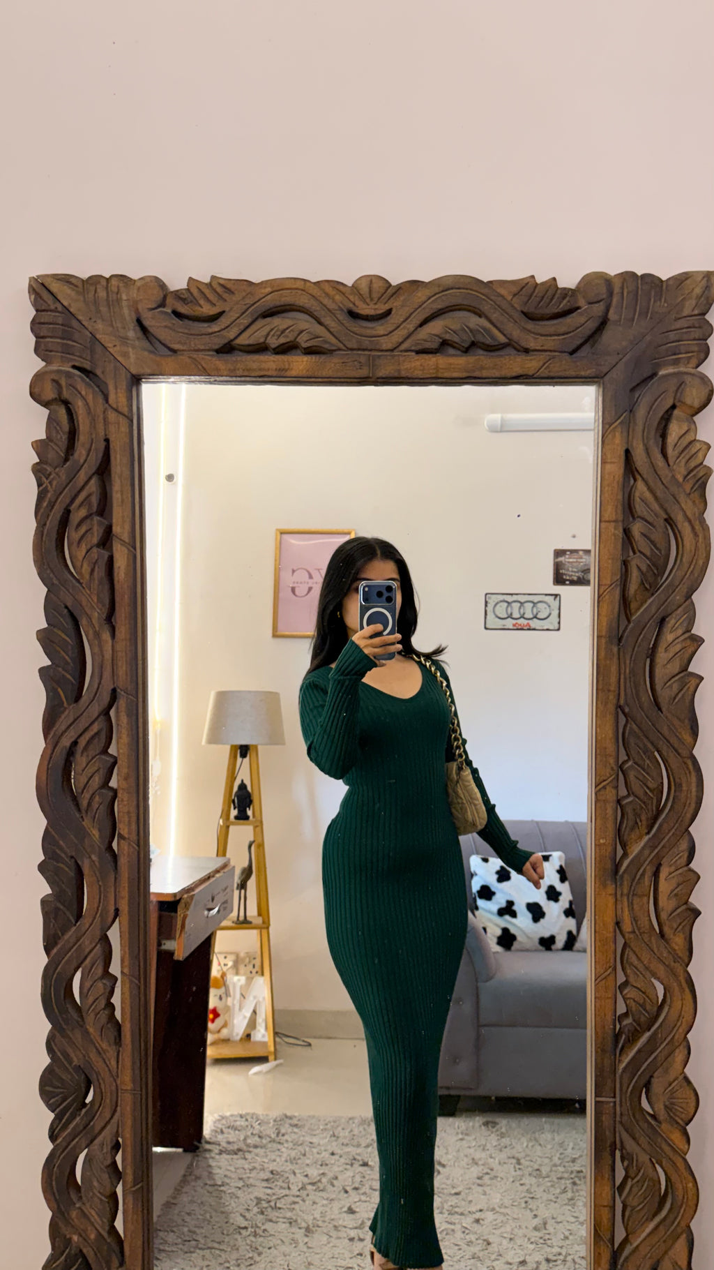 64 Bodycon dress 28-32 bust /l:47