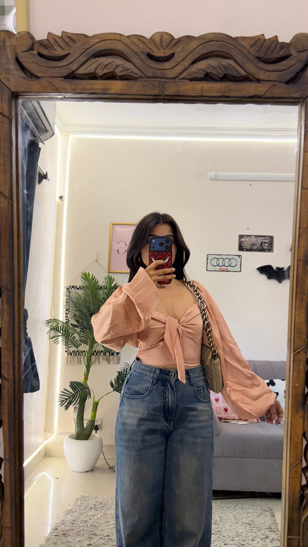 177 cute satin top 28-32 bust