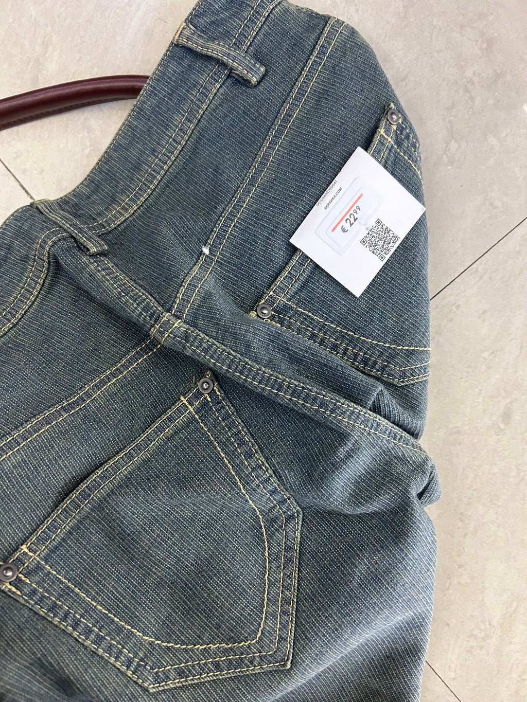 25) Vintage jeans waist:30/l:38/inceam:11/hips:35