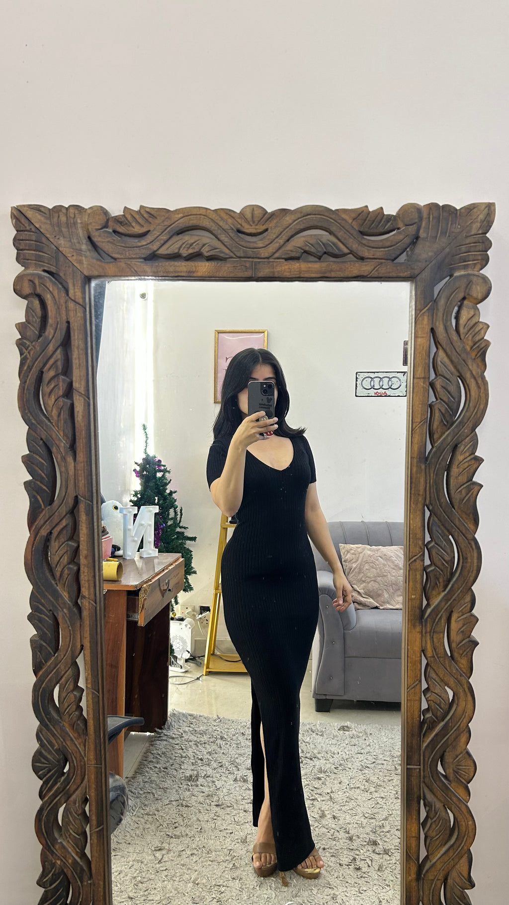 50 bodycon dress bust 28-32/length 53