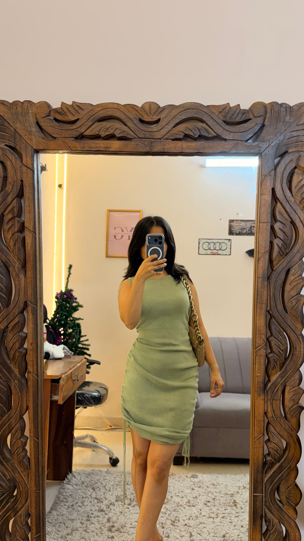 13 Bodycon dress bust 28-33/length 36