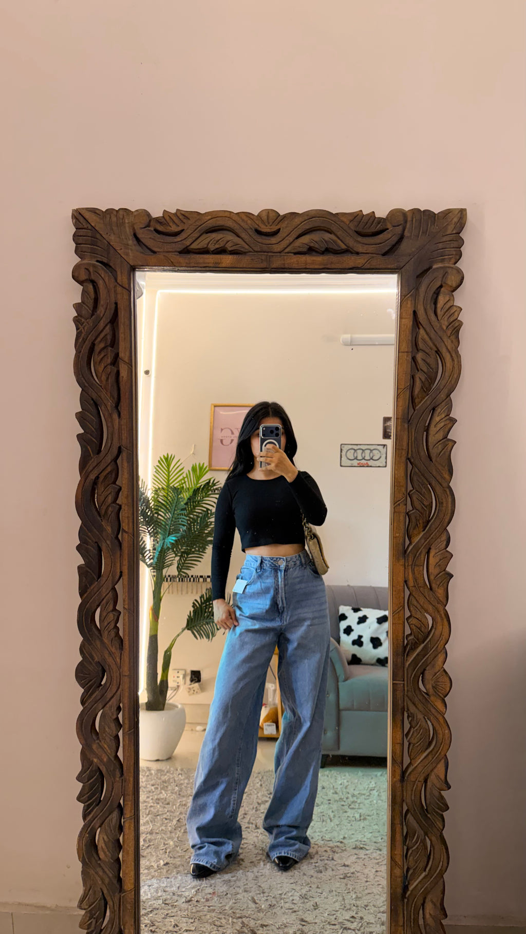 35 Pinterest Jeans W34/L44/Hips44/Thighs26/Raise11