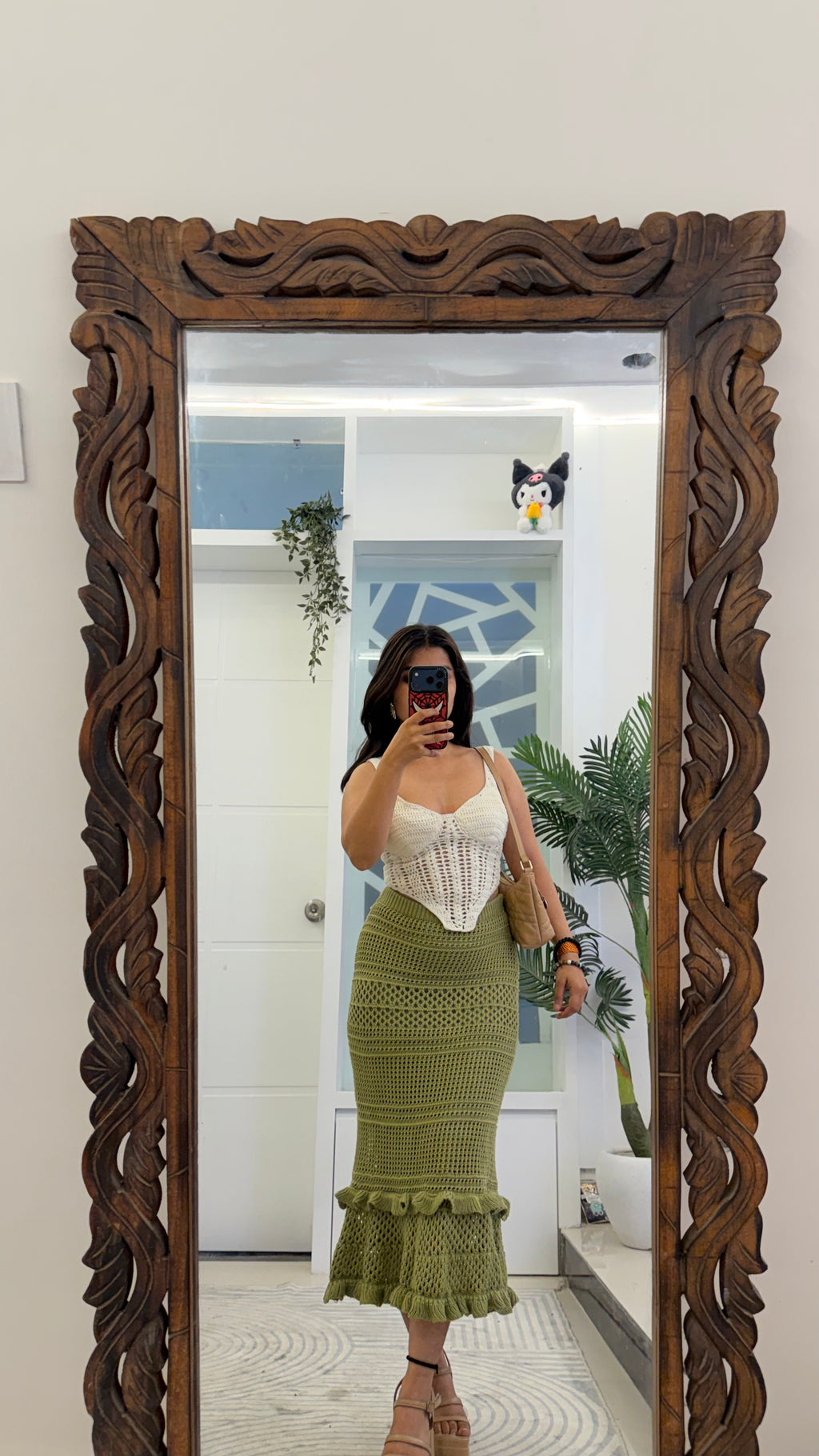 82 Cute Crochet Skirt 24-28 waist/l:34