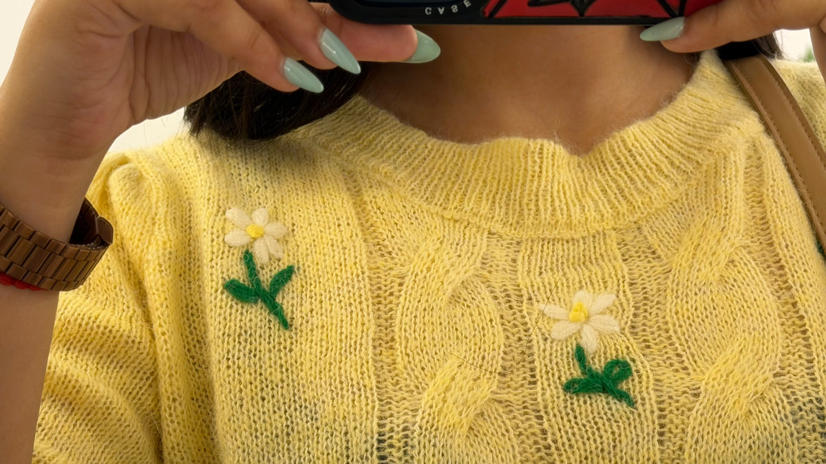 22 cute top (check close up) 30-36 bust