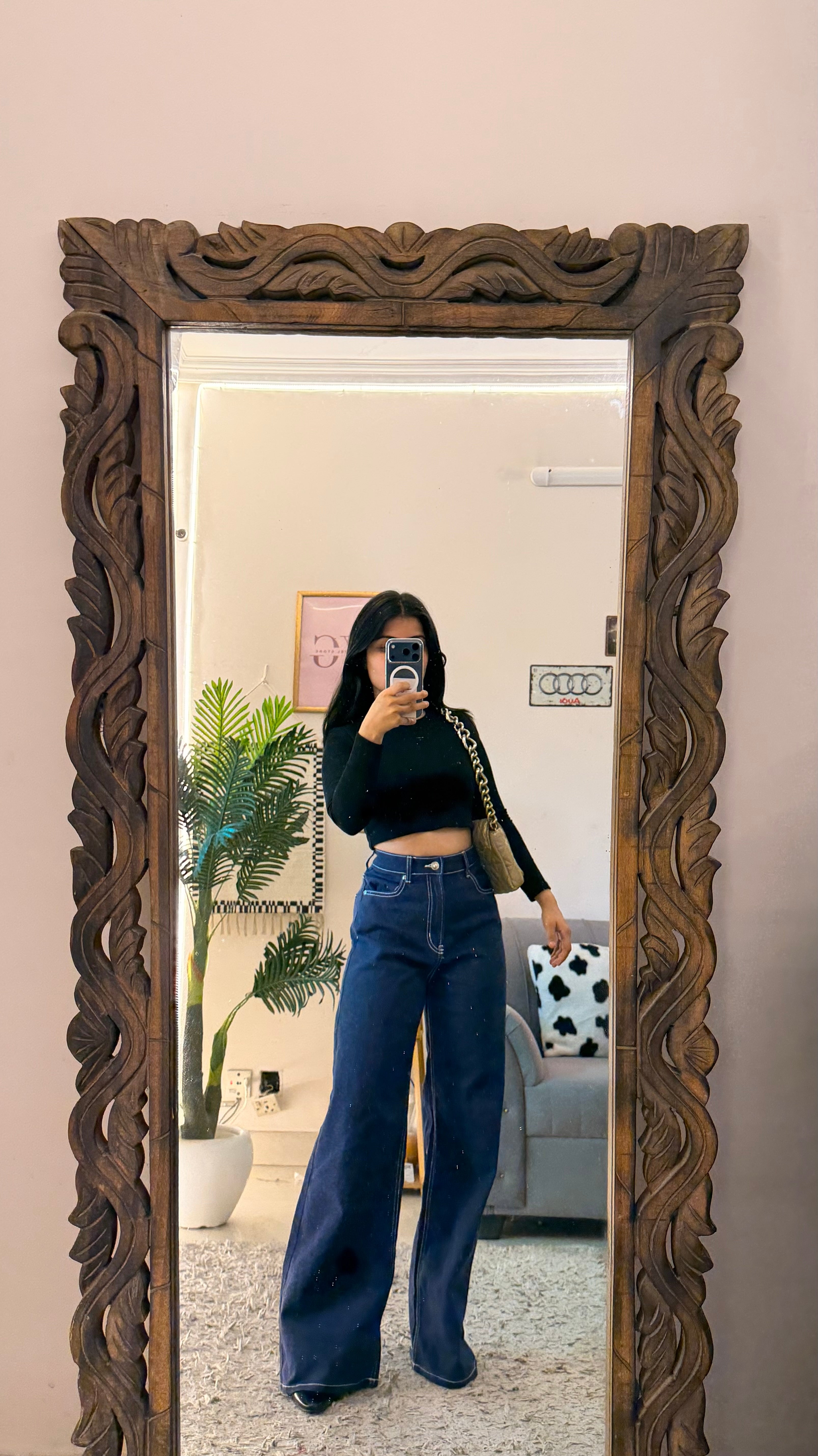 49 Vintage Jeans W28/L40/Hips34/Thighs24/Rise11
