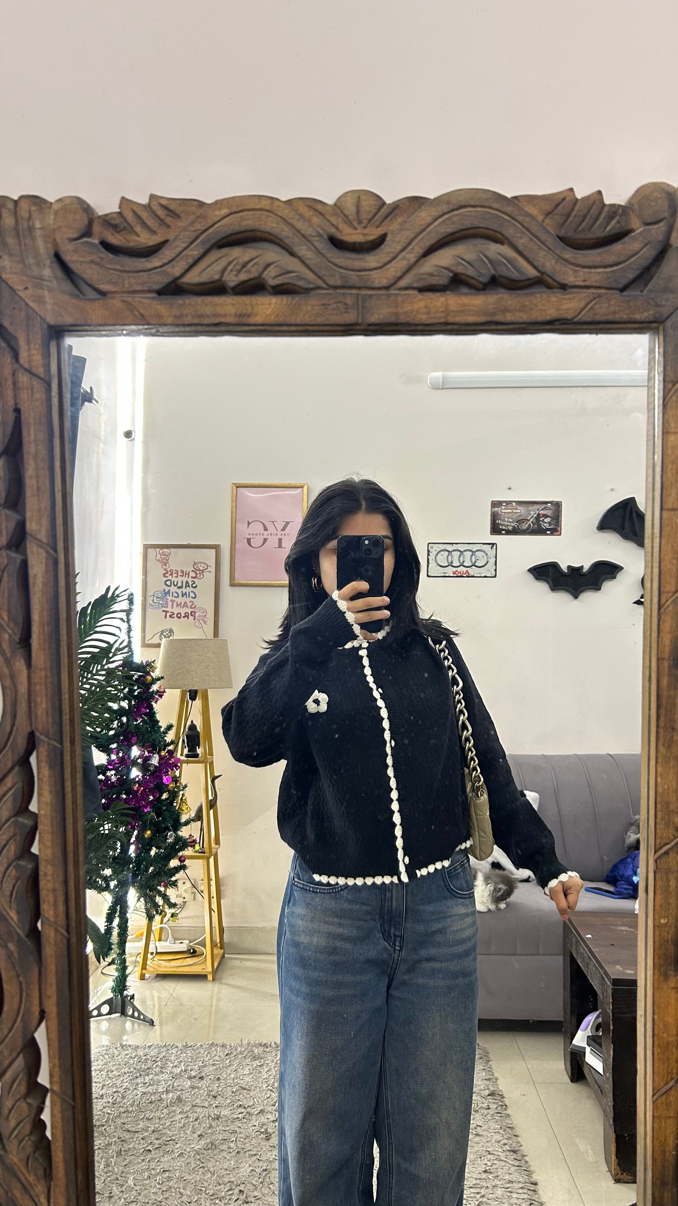 62 cute sweater (flower button) S