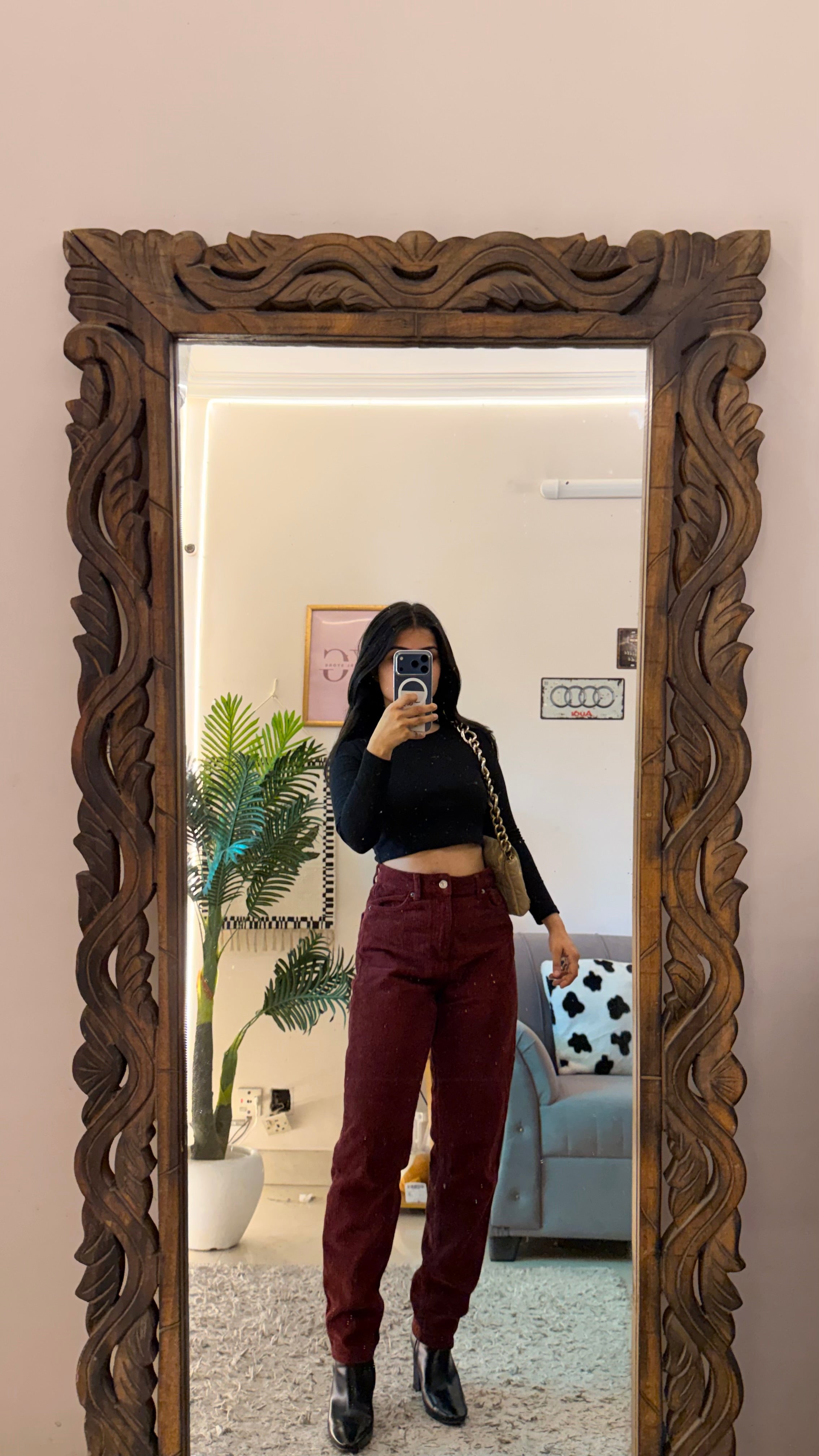 48 Vintage Jeans W26/L37/Hips34/Thighs22/Rise10