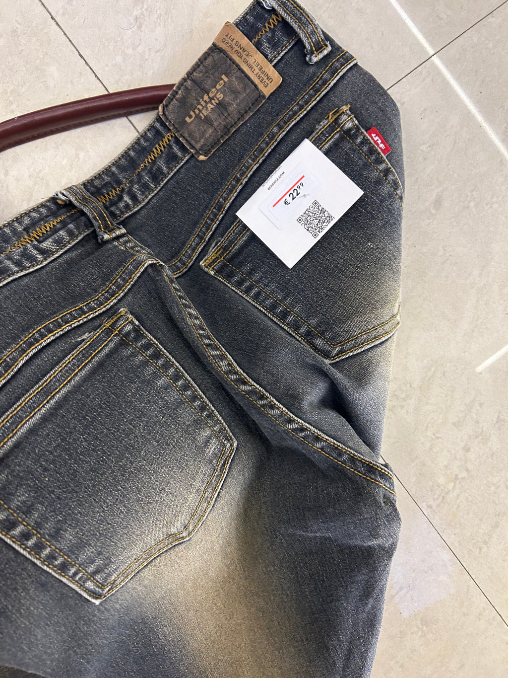 21) Vintage jeans waist:30/l:39/inceam:10/hips:34