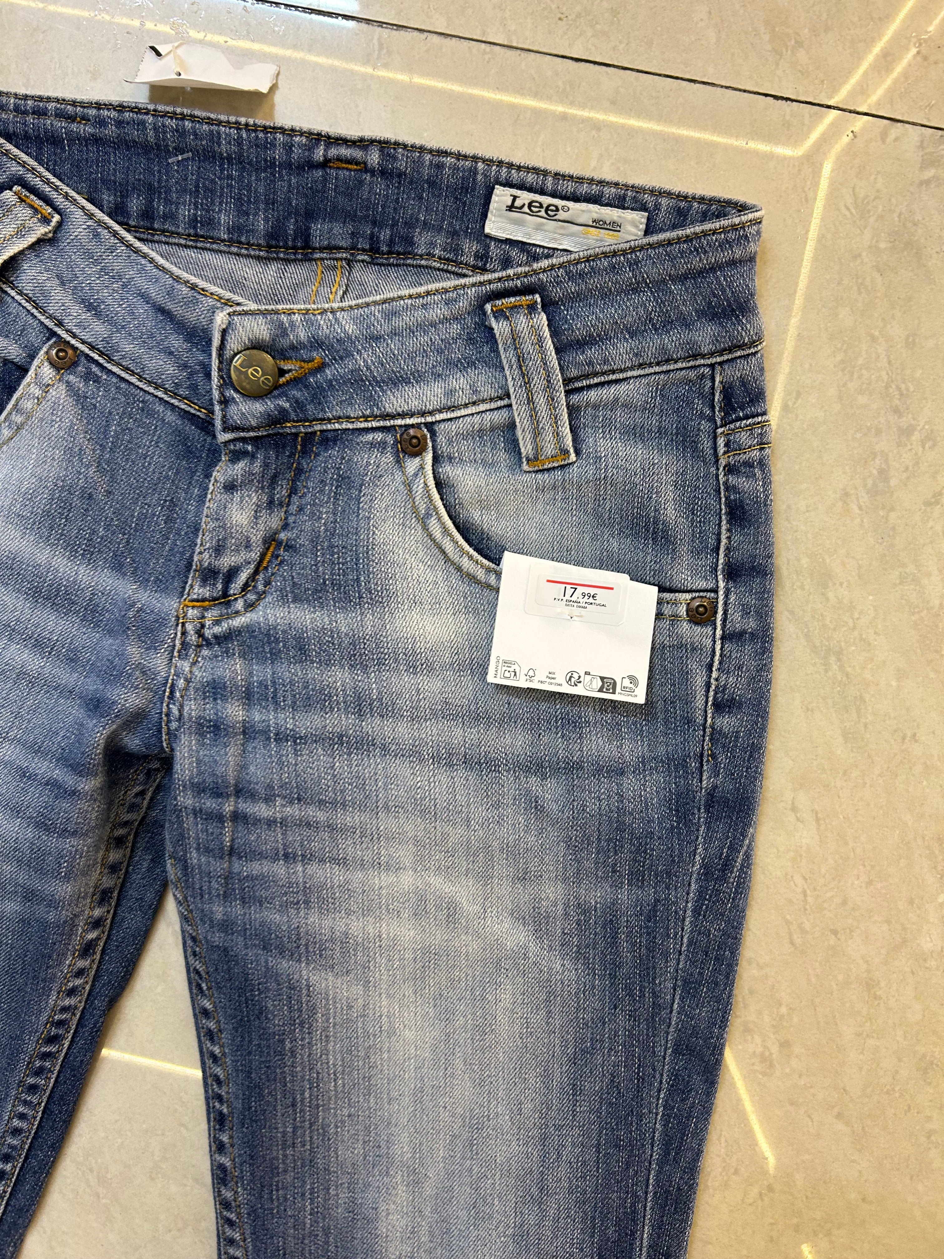 35) vintage jeans w:28/l:40/inceam:7/hips:32