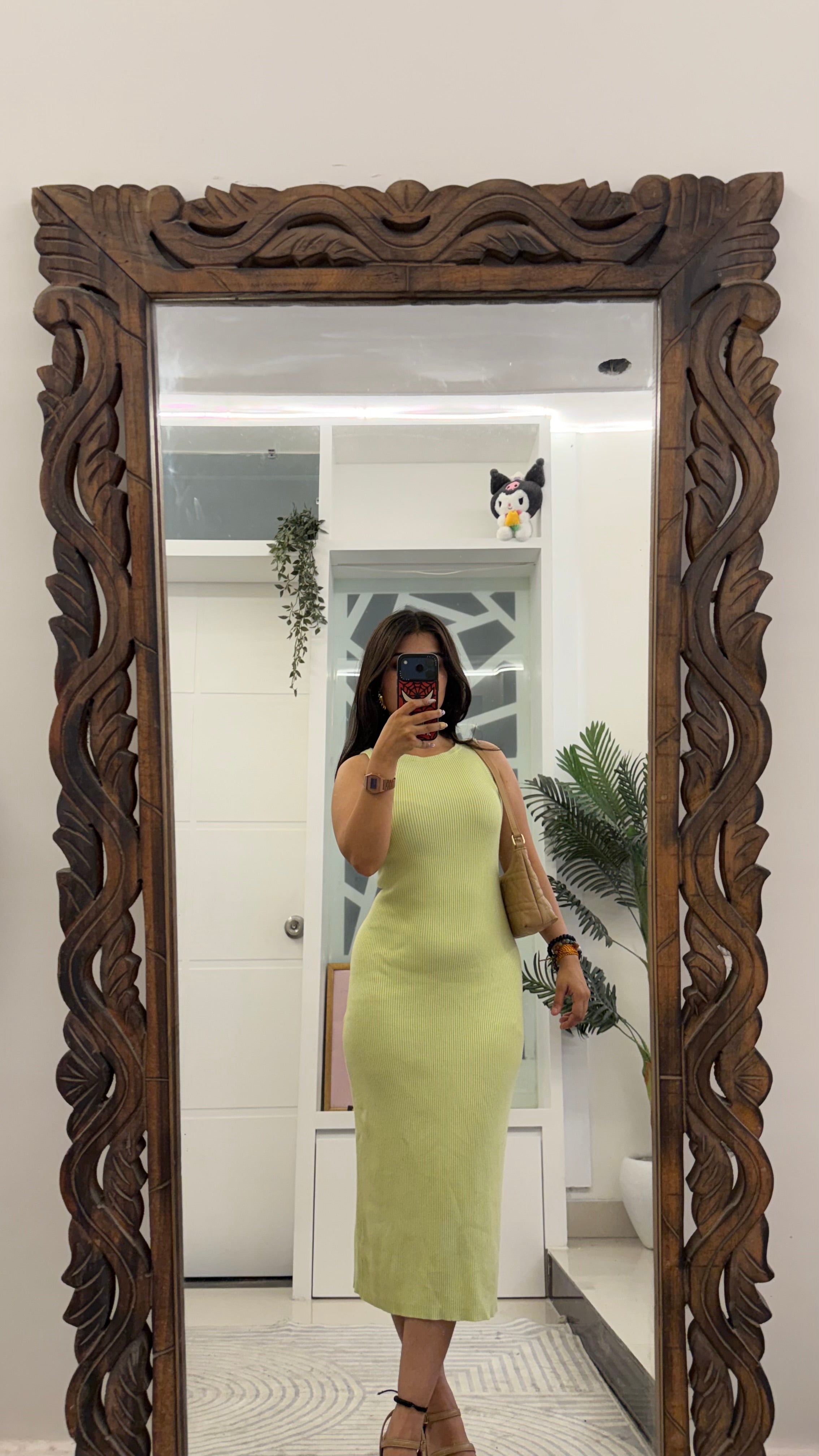 156 Bodycon dress bust 34-40 bust/41L