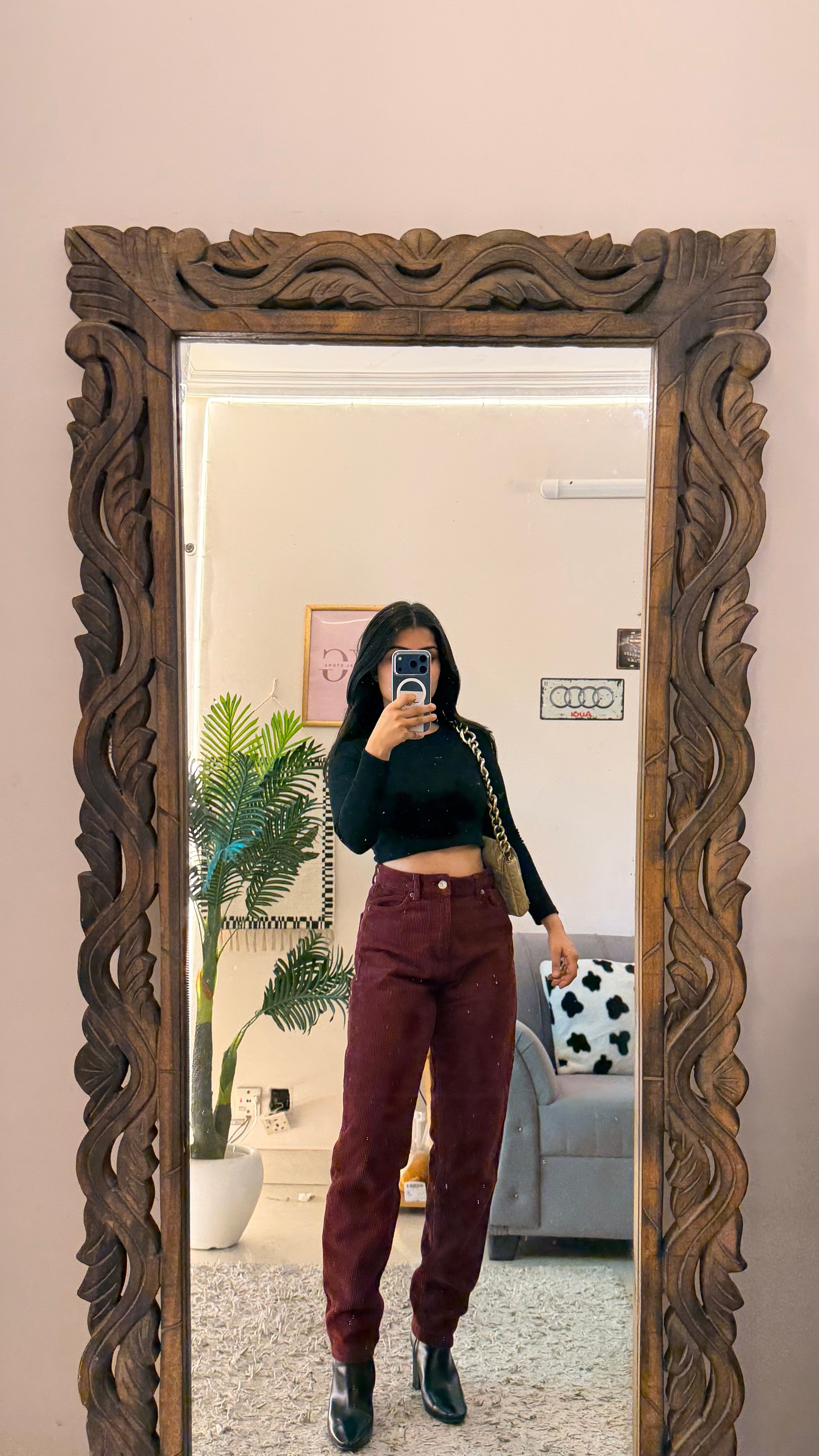 48 Vintage Jeans W26/L37/Hips34/Thighs22/Rise10