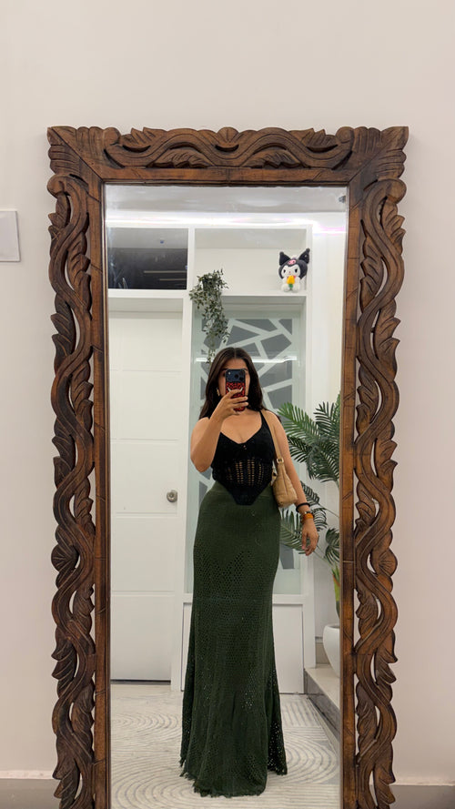 10 Crochet skirt 28-32 waist /l: 41