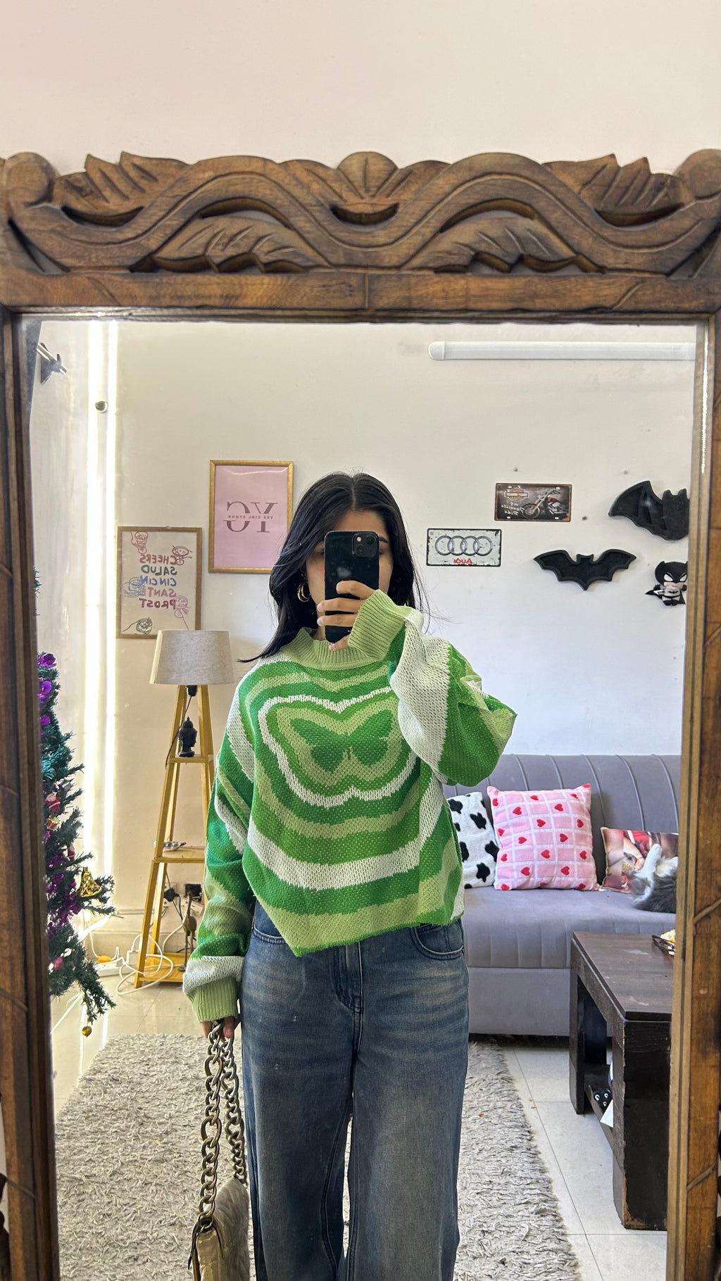 57 Cute. Sweater M