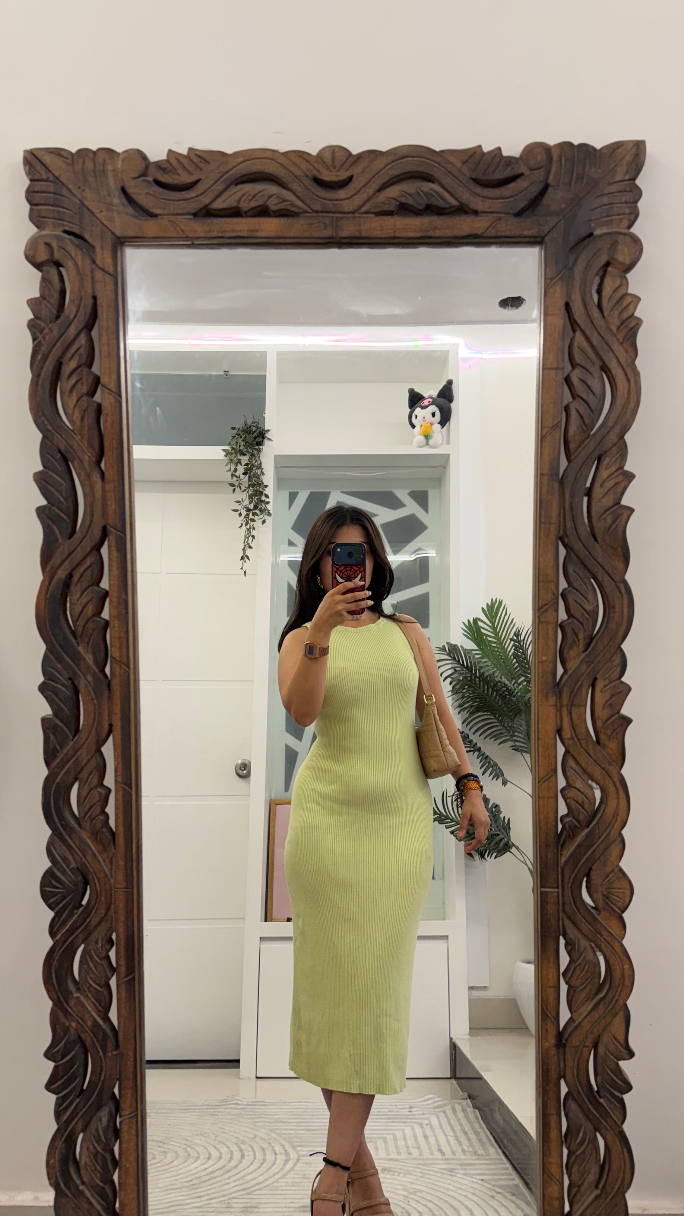 156 Bodycon dress bust 34-40 bust/41L