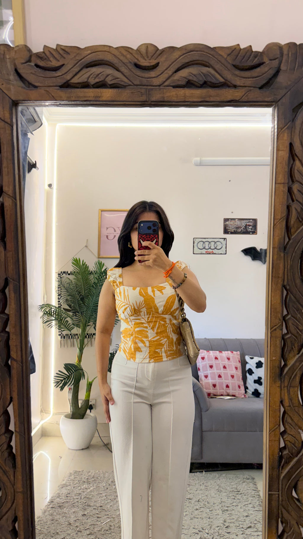 139 Pinterest top 28-32 bust