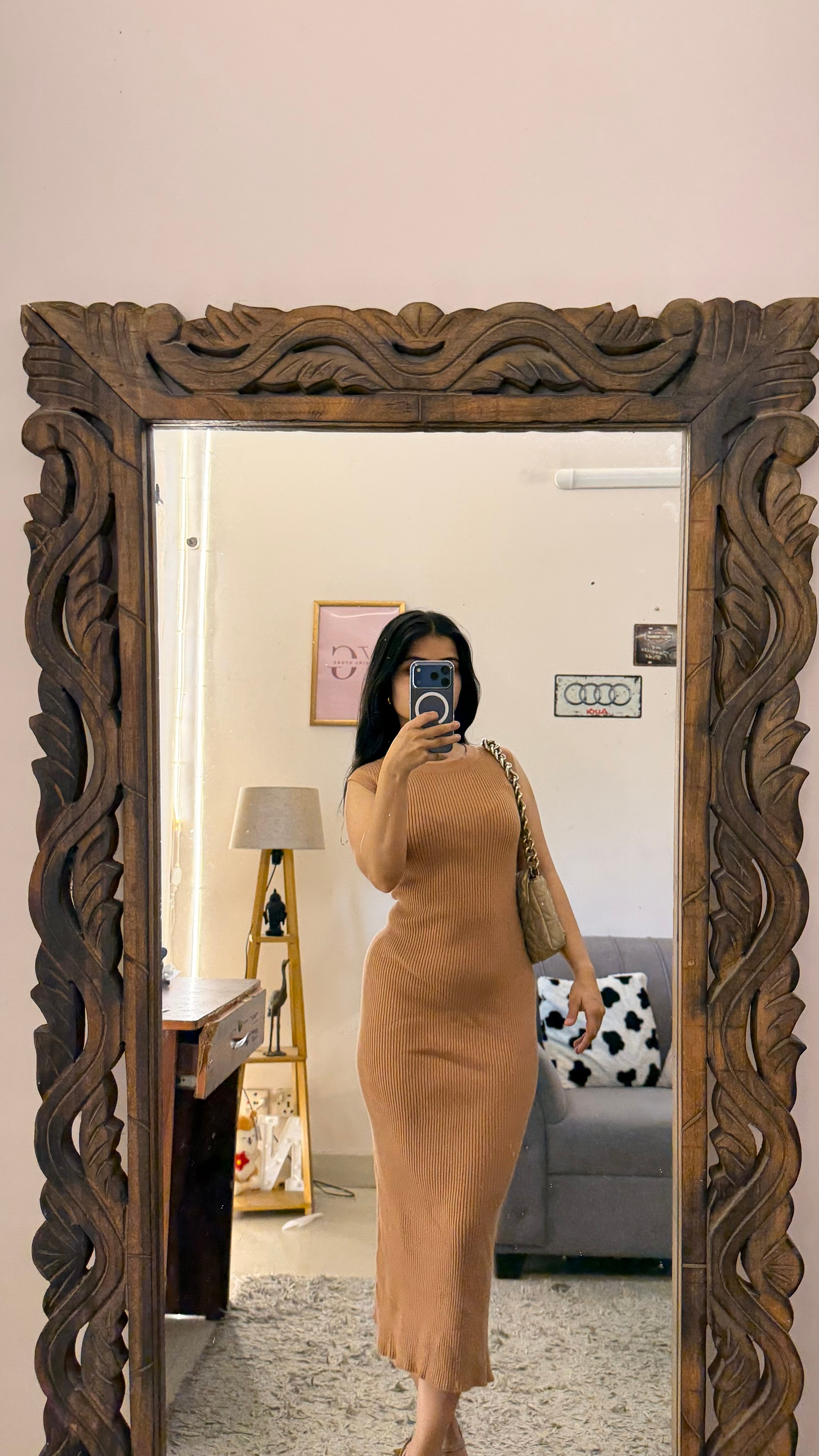 75 Bodycon dress 33-36 bust /l:47