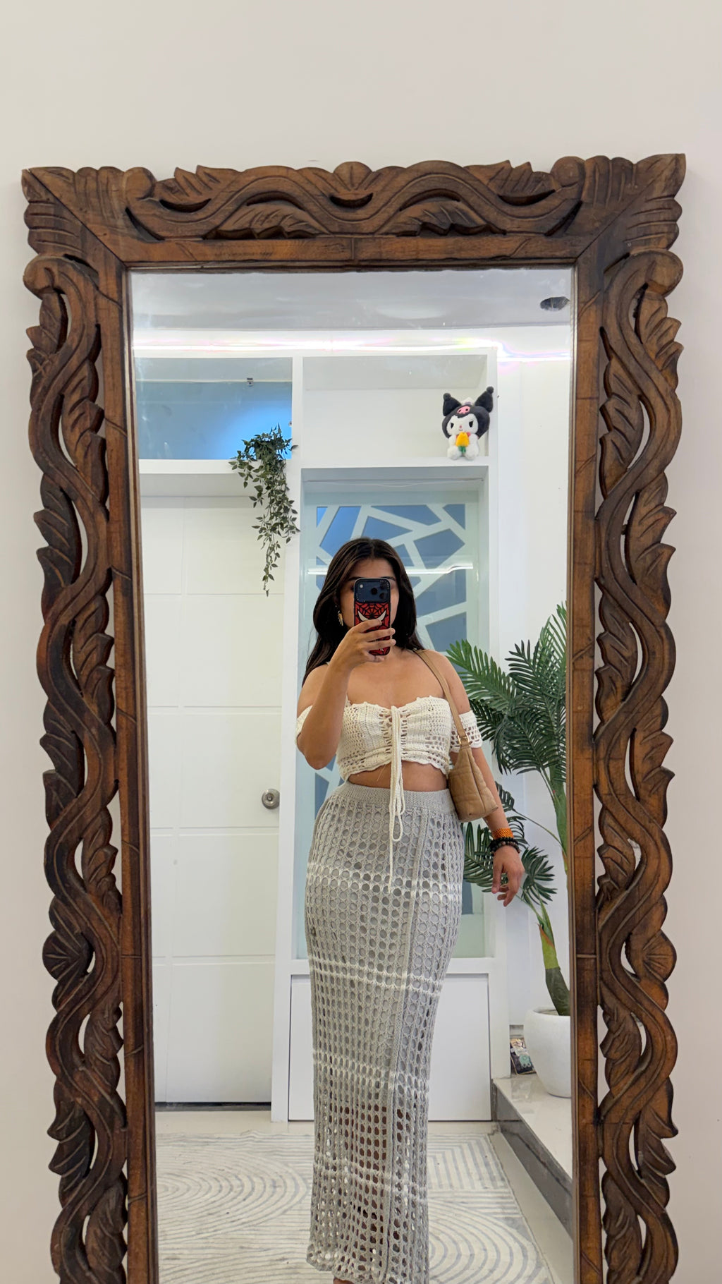85 Cute Crochet Skirt 26-30 waist/l:39