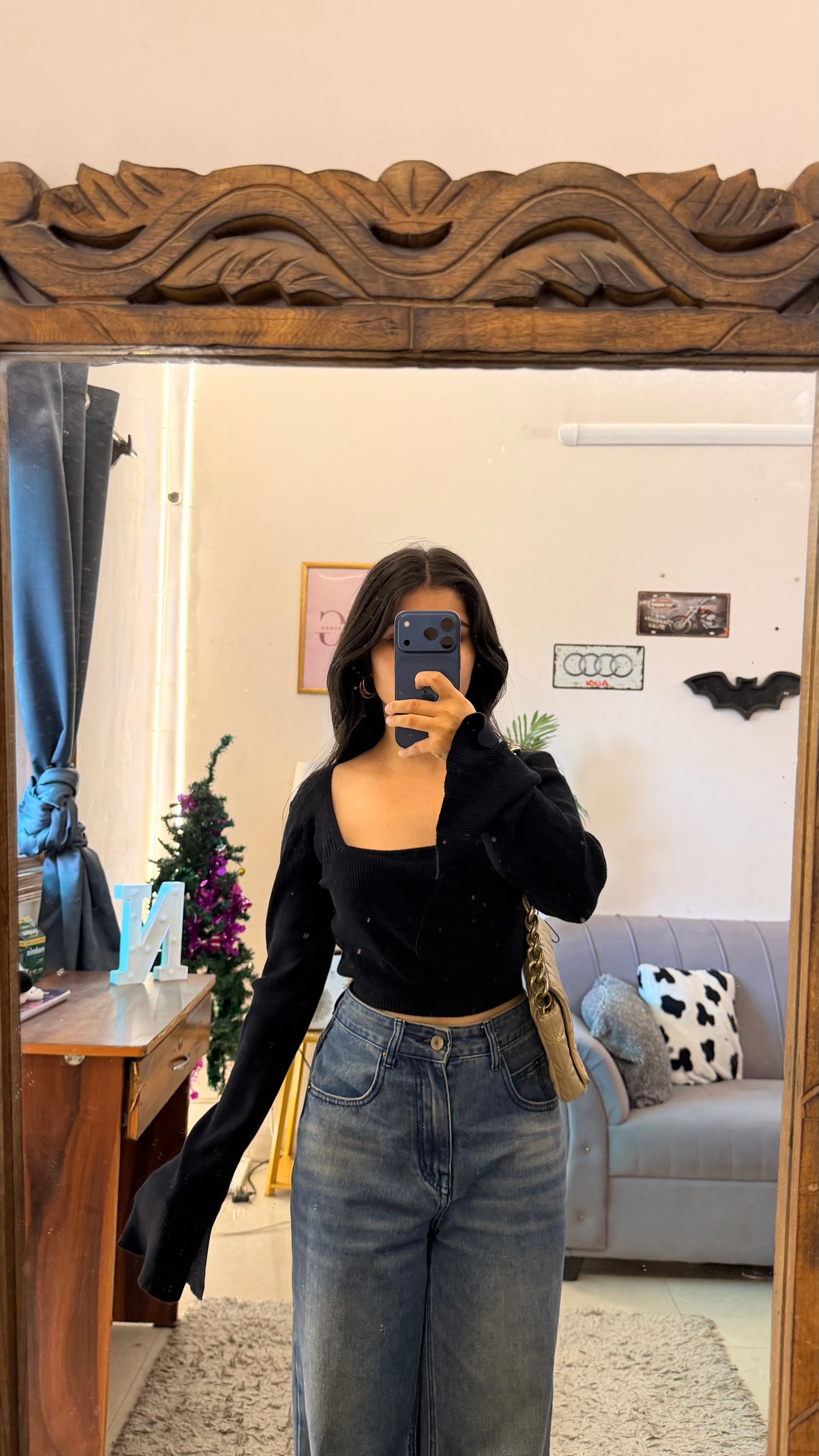 85 cute  Top 32-34 bust