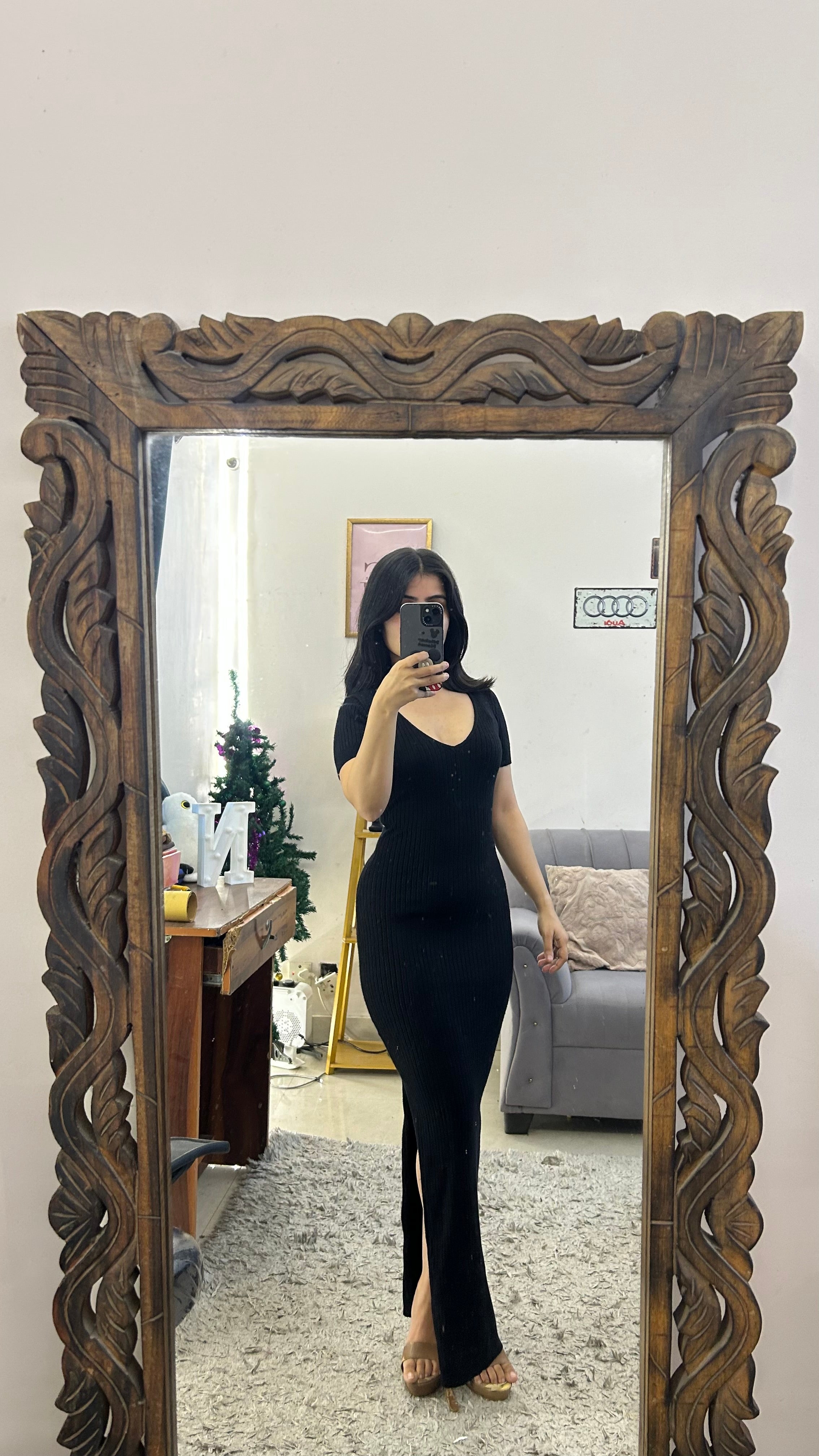 50 bodycon dress bust 28-32/length 53