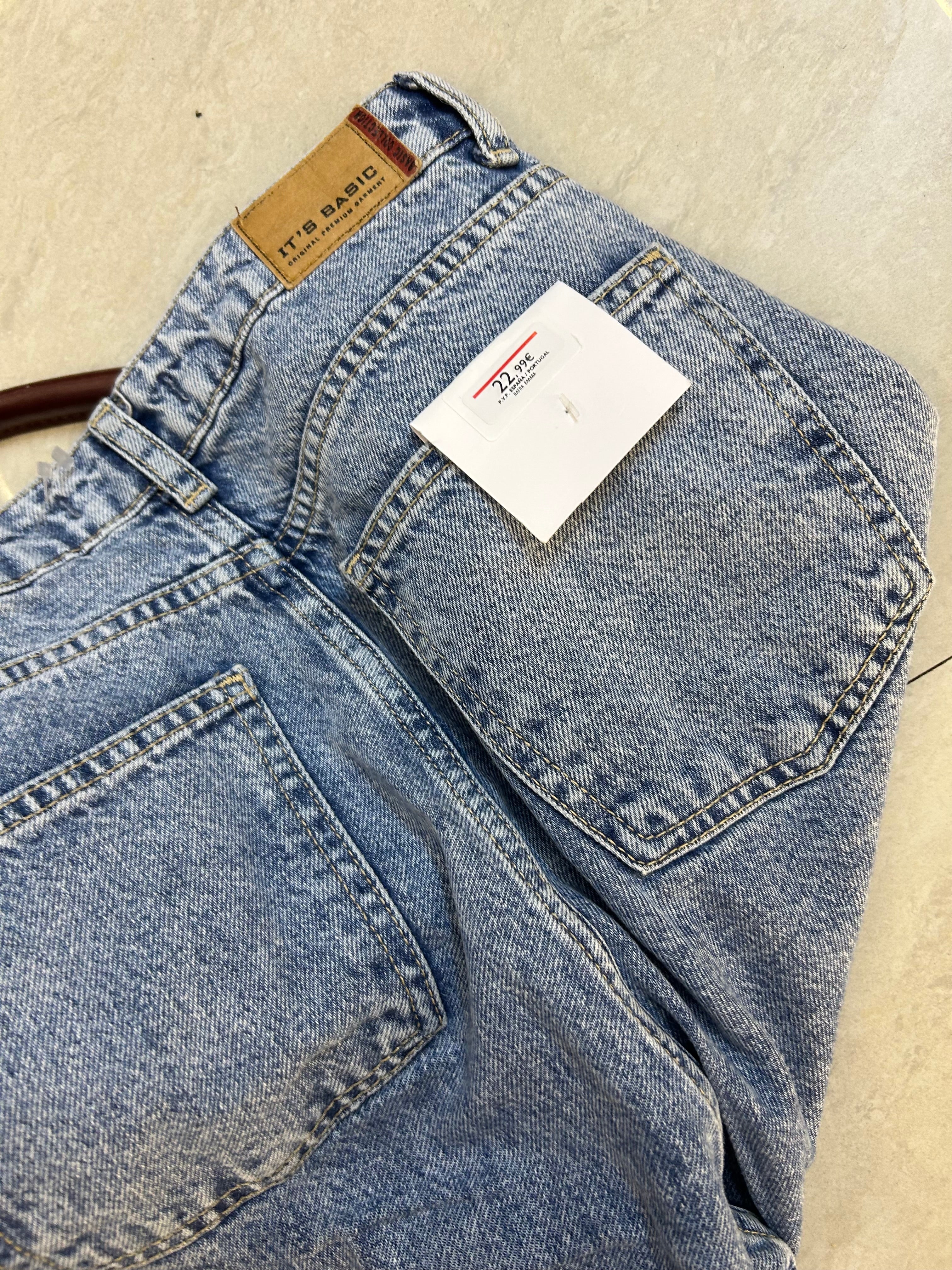 39) vintage jeans waist:24/l:37/inceam:11/hips:34