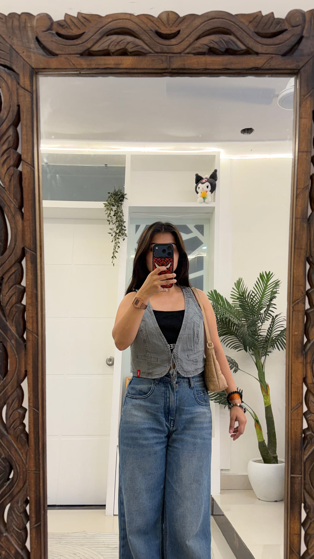90 cute vest with black top 32-34 bust