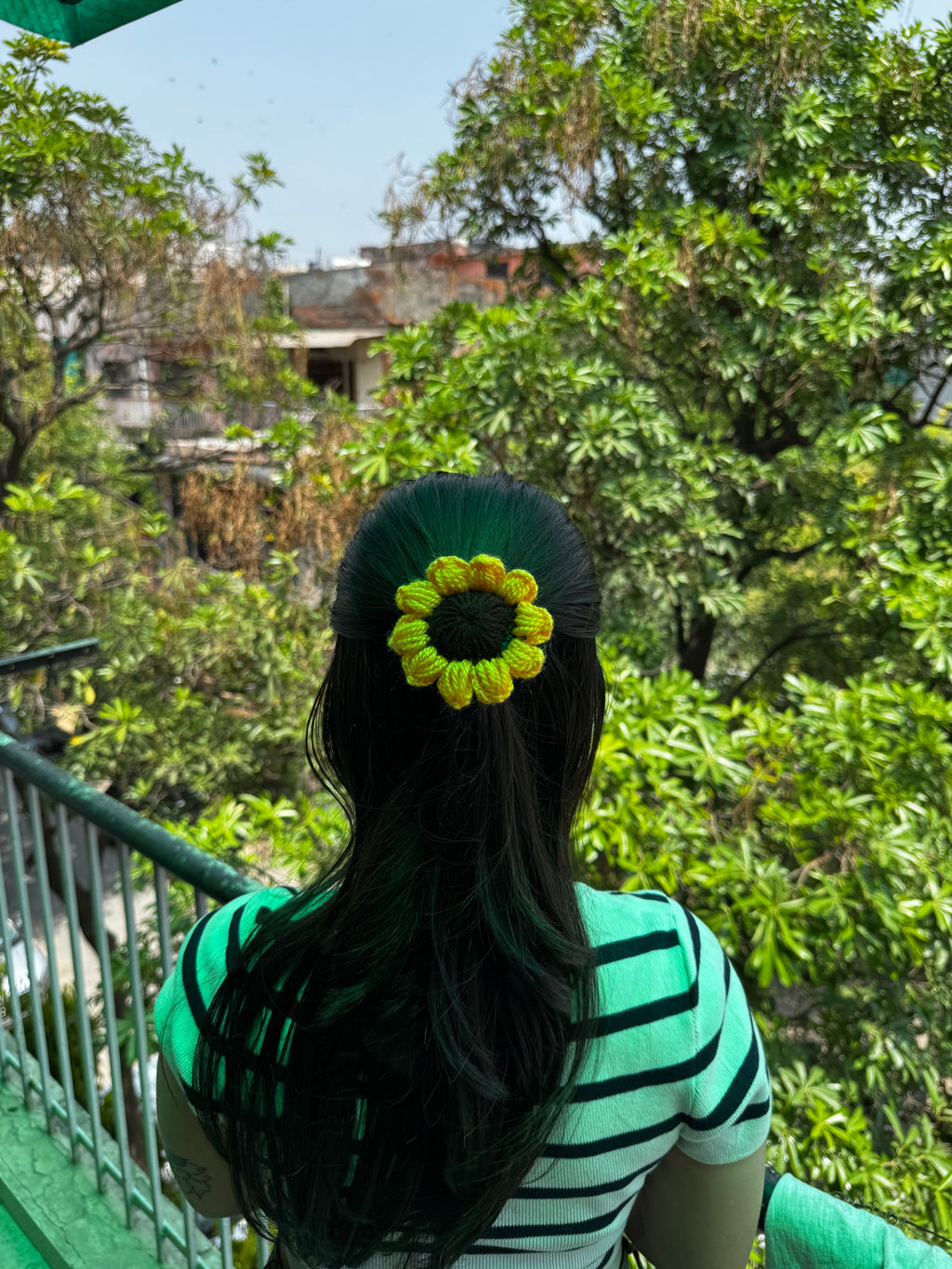 Cute big sunflower band