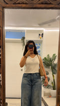 Cute top  ( check detail) 28-32 bust