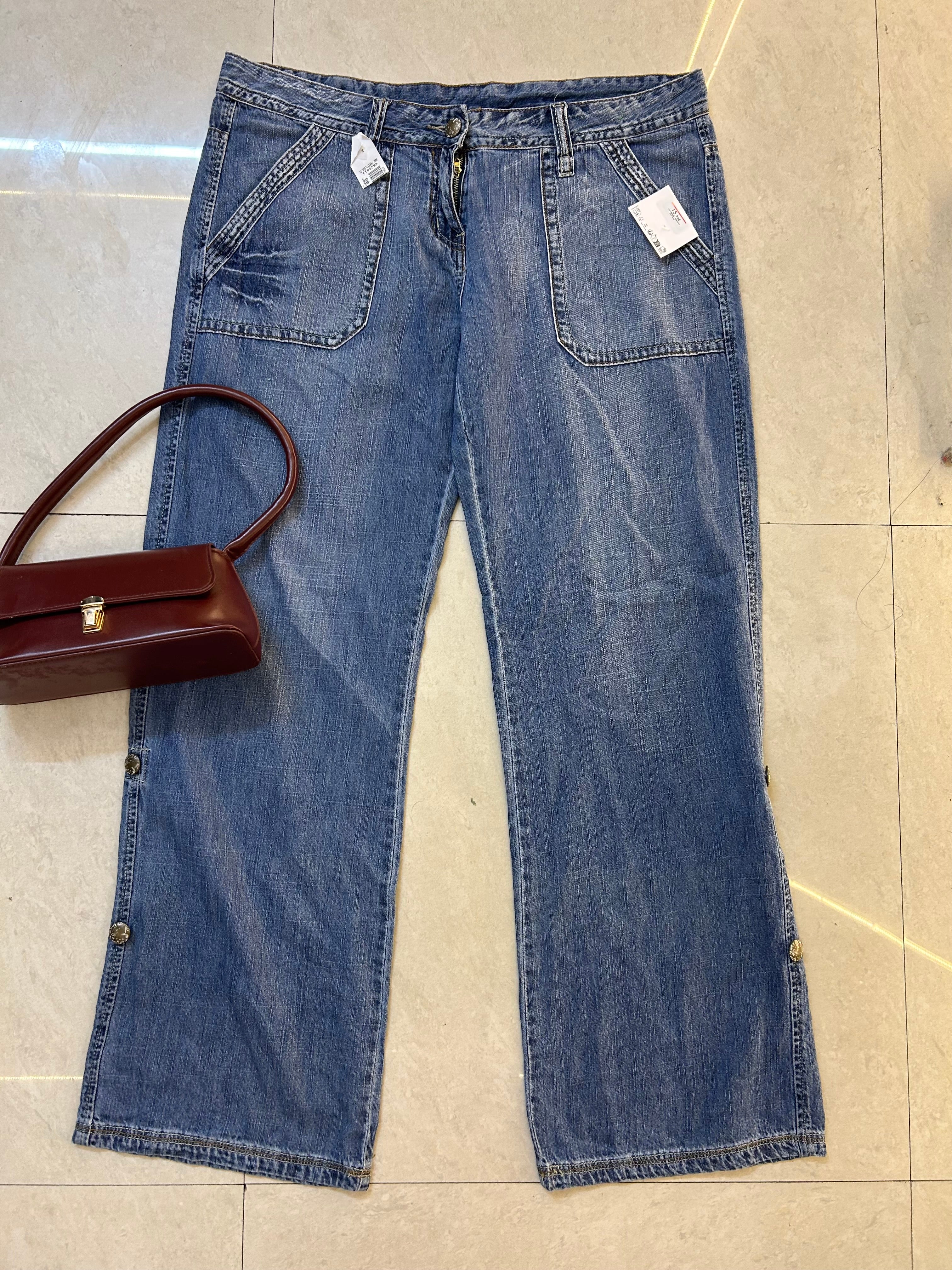 38) vintage jeans waist:38/l:40/inceam:9/hips 44