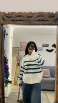 83 cute hoodie sweater M