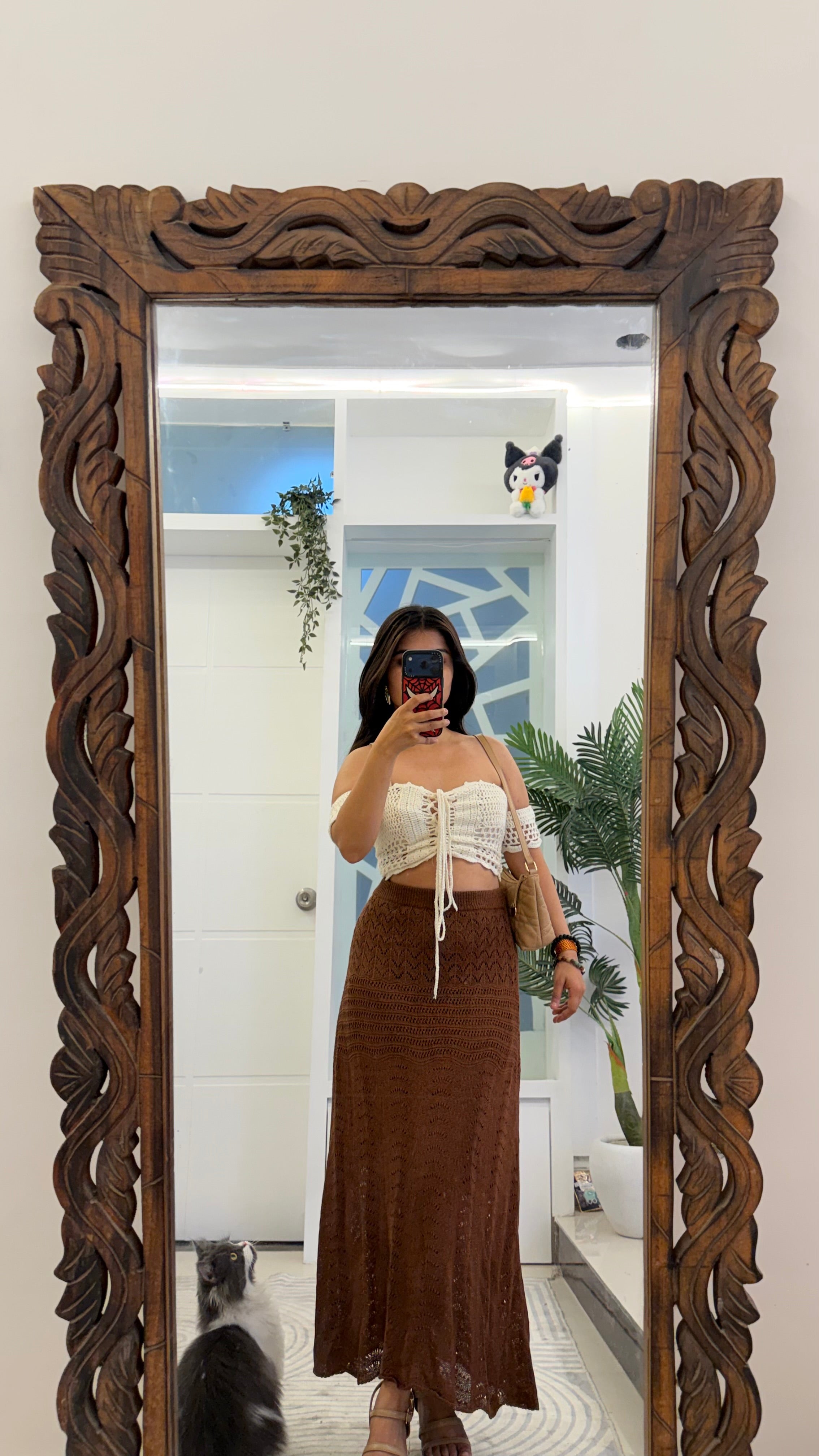 86 Cute Crochet Skirt 26-30 waist/l:36