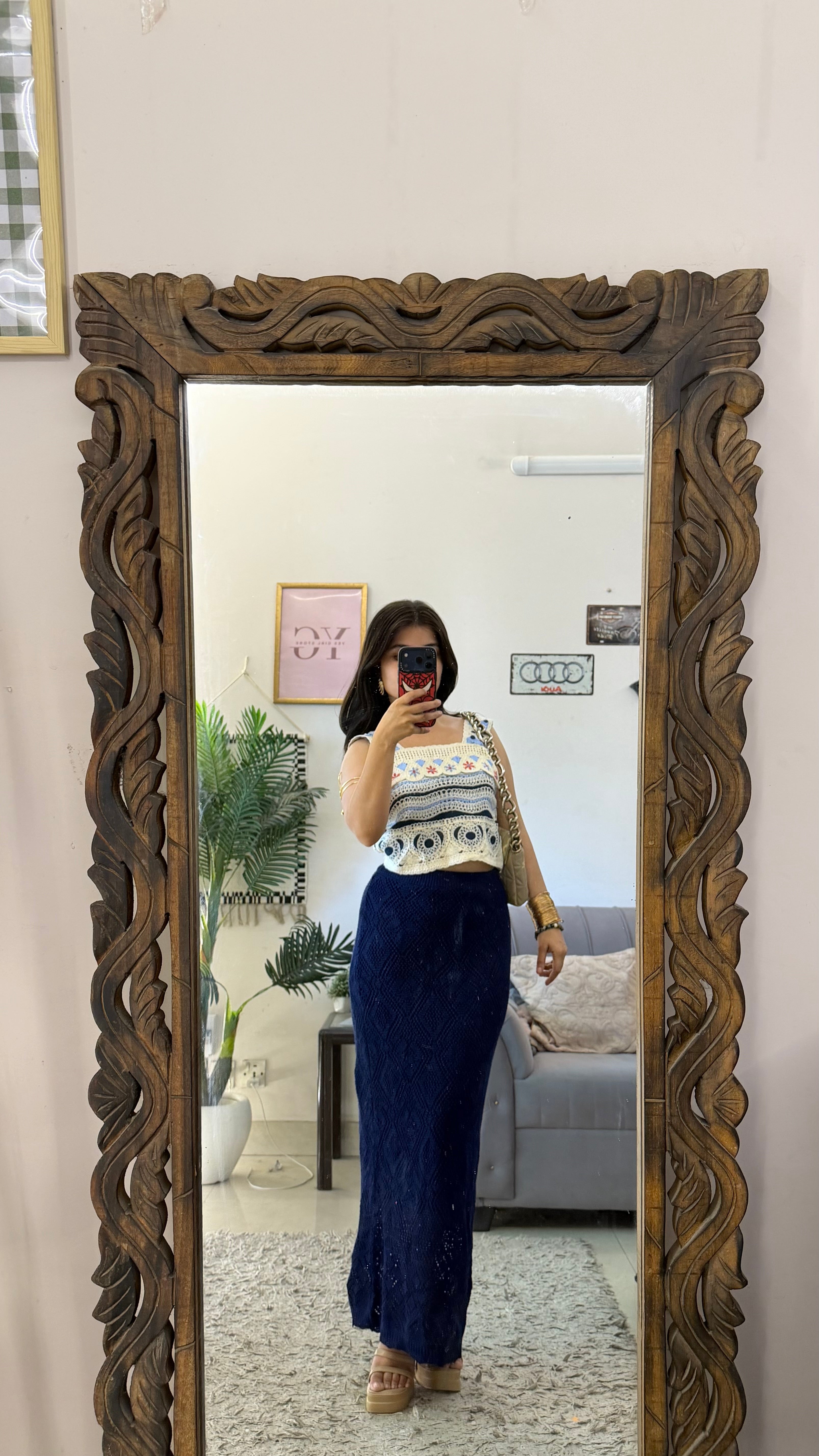 45) crochet skirt 26-28 waist/l:40