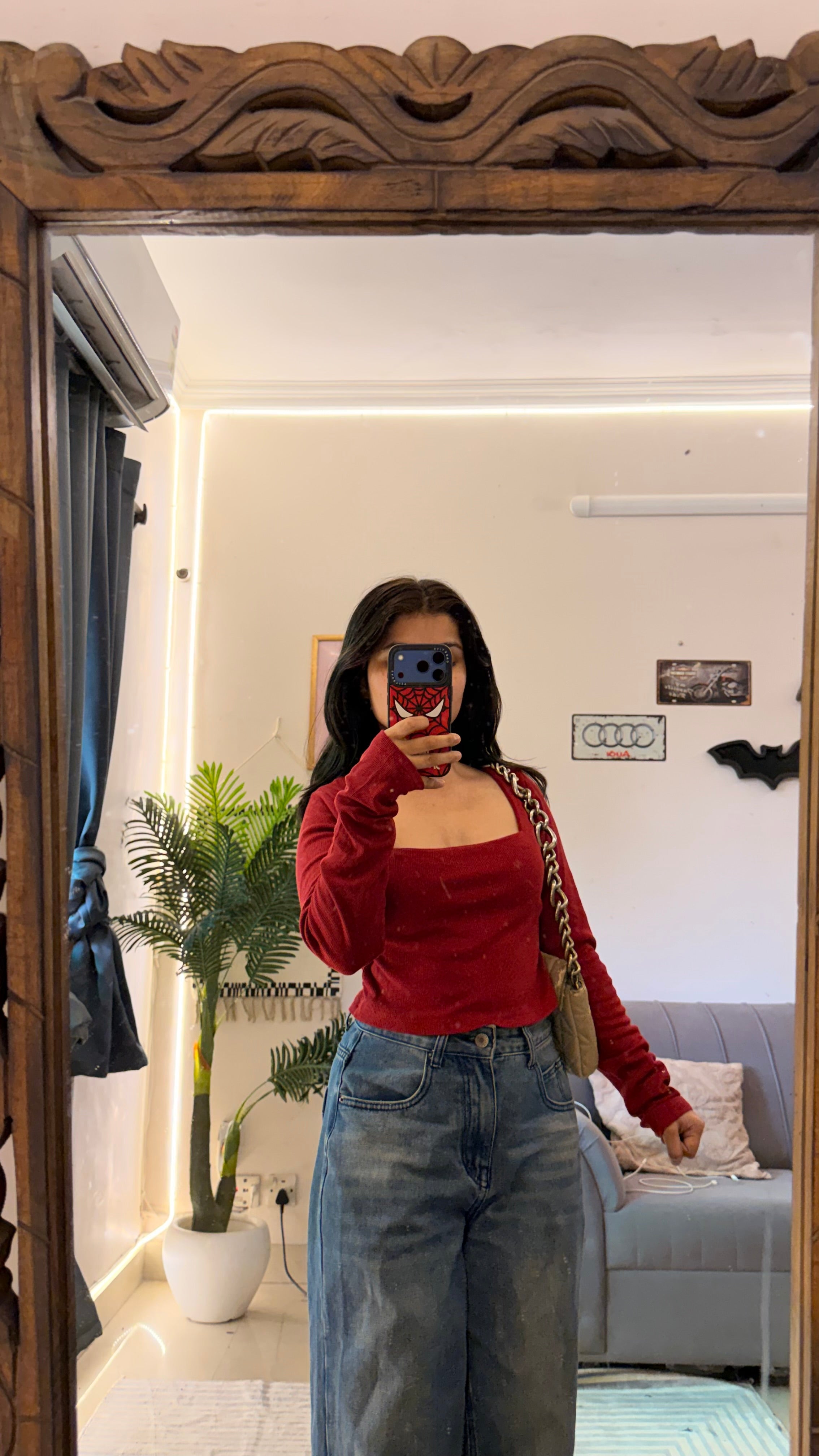 81 cute top in built bra 30-33 bust