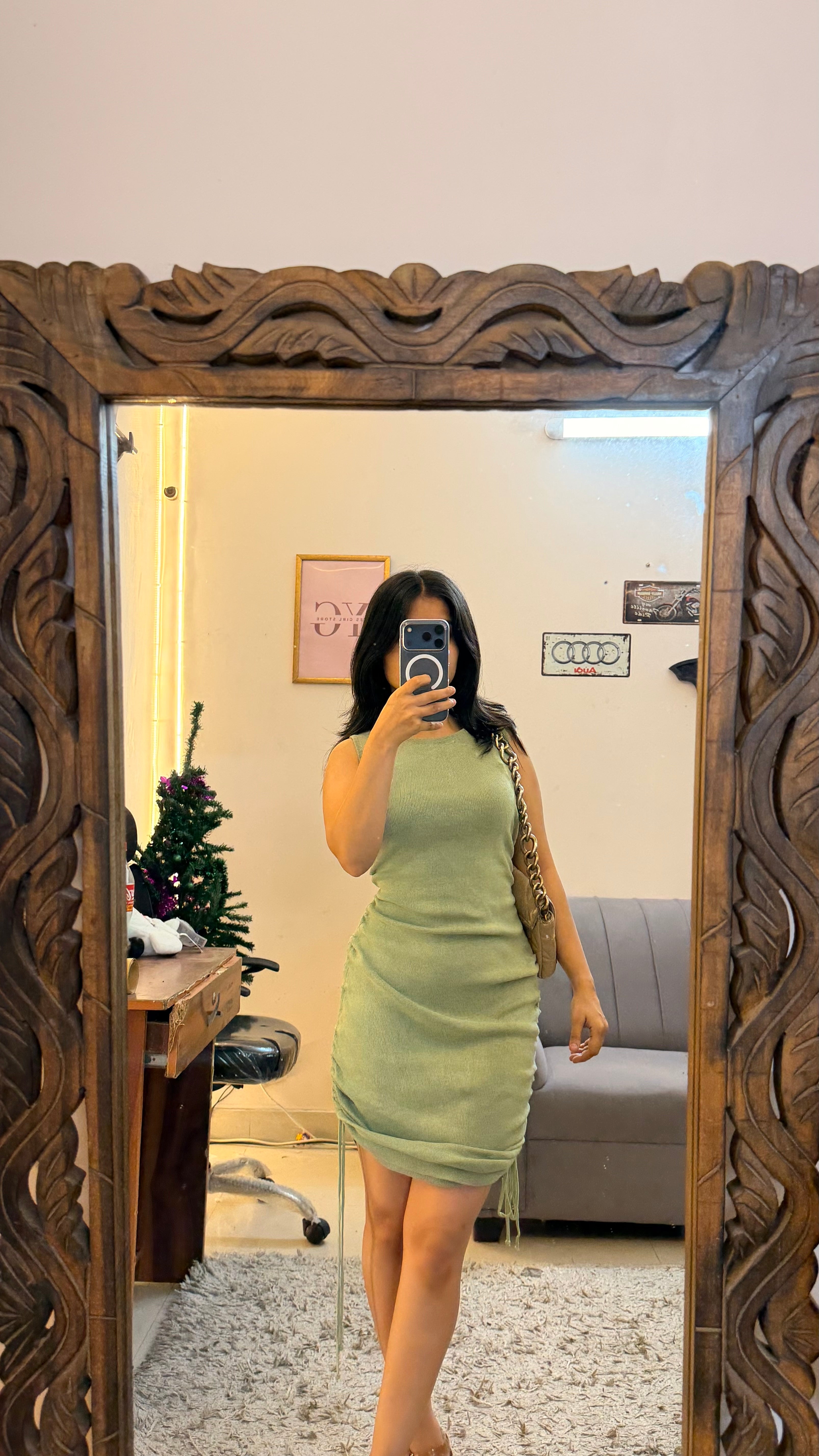 13 Bodycon dress bust 28-33/length 36