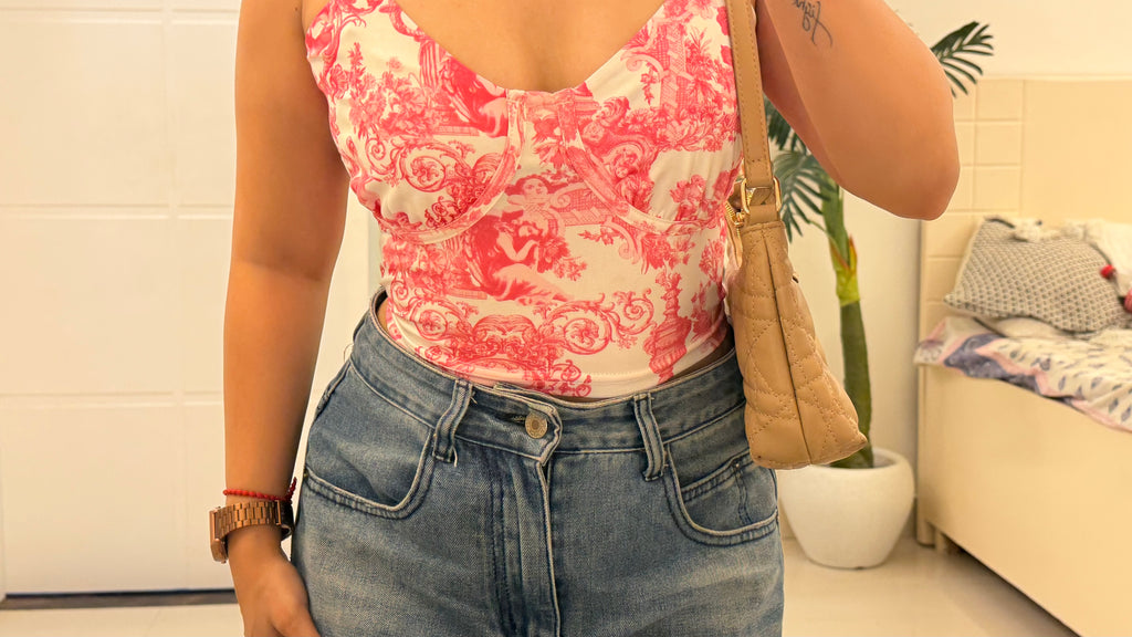 113 beautiful top ( check close up) 34-36 bust