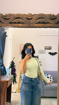 109 cute Zara top M