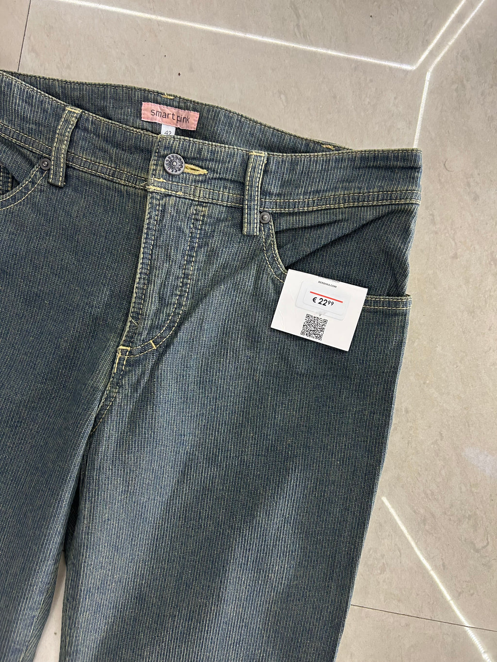 25) Vintage jeans waist:30/l:38/inceam:11/hips:35
