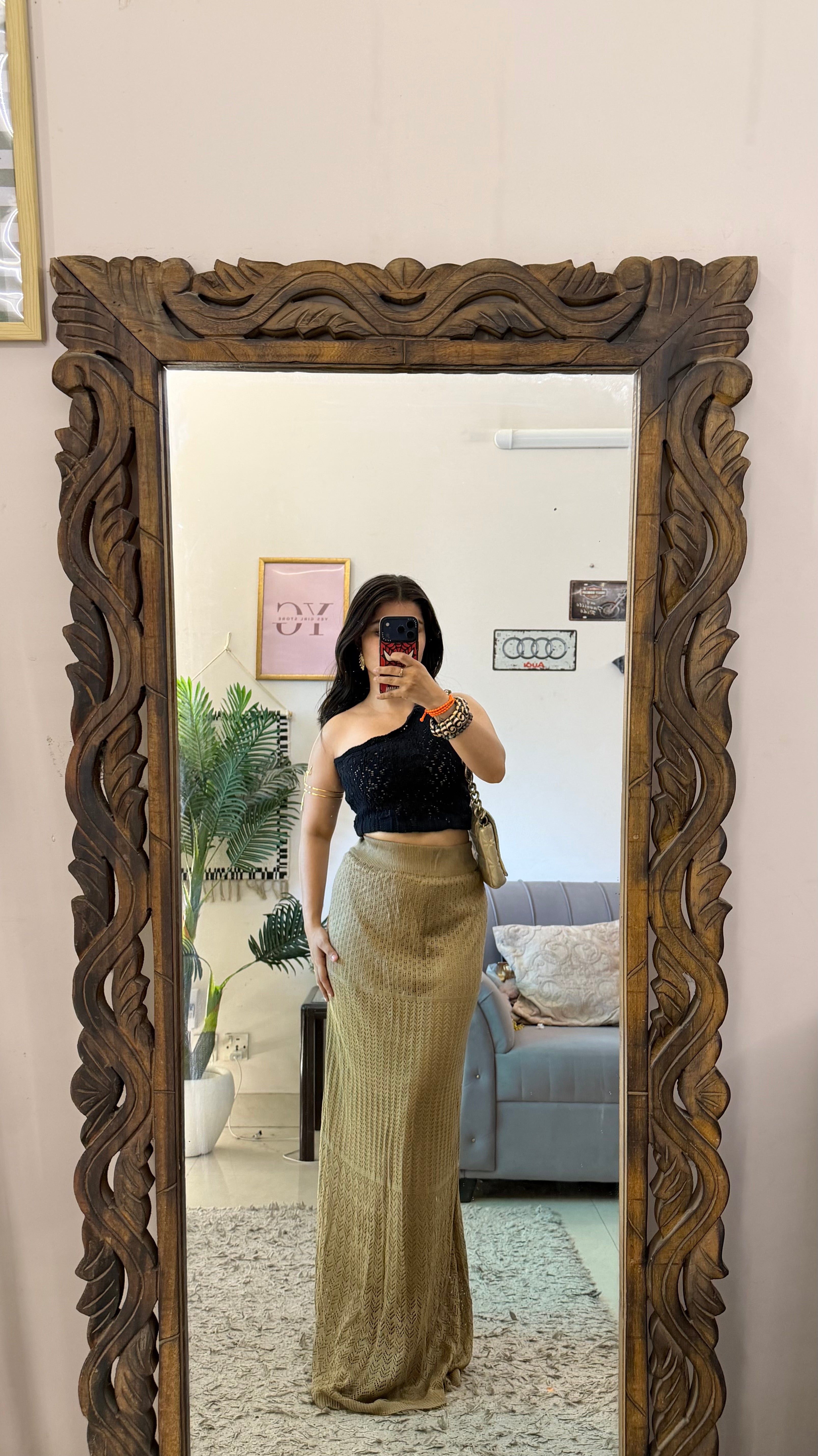69 crochet skirt 26-30w/44L